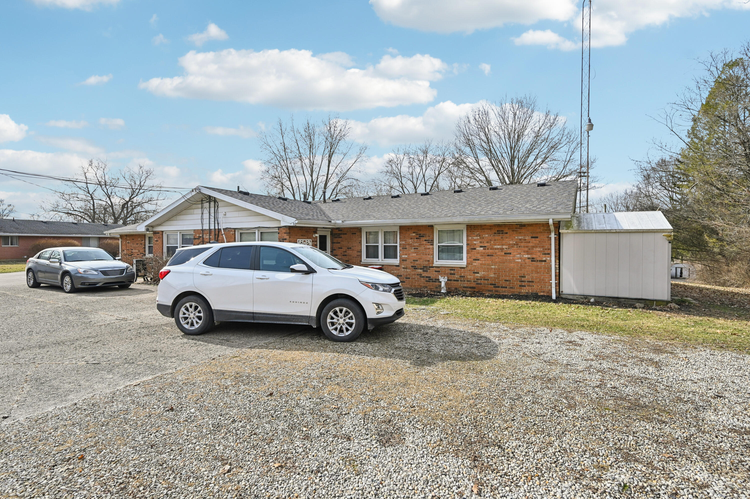 2076-2078 Stowe Drive, Springfield, Ohio 45505