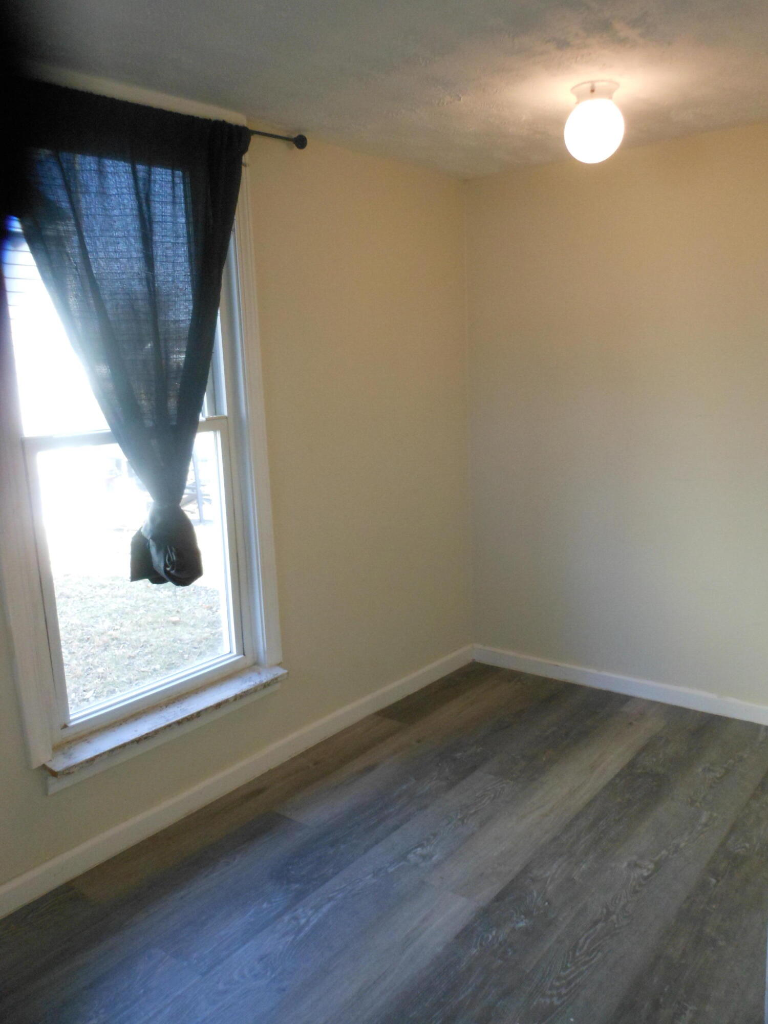 204 Main Street, Laura, Ohio 45337