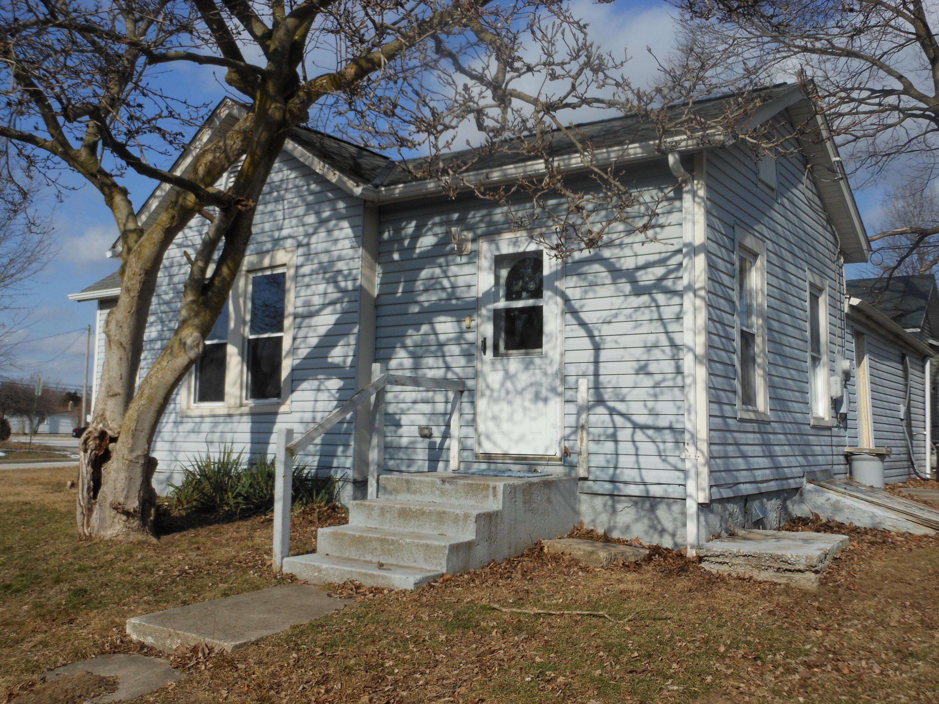 204 Main Street, Laura, Ohio 45337