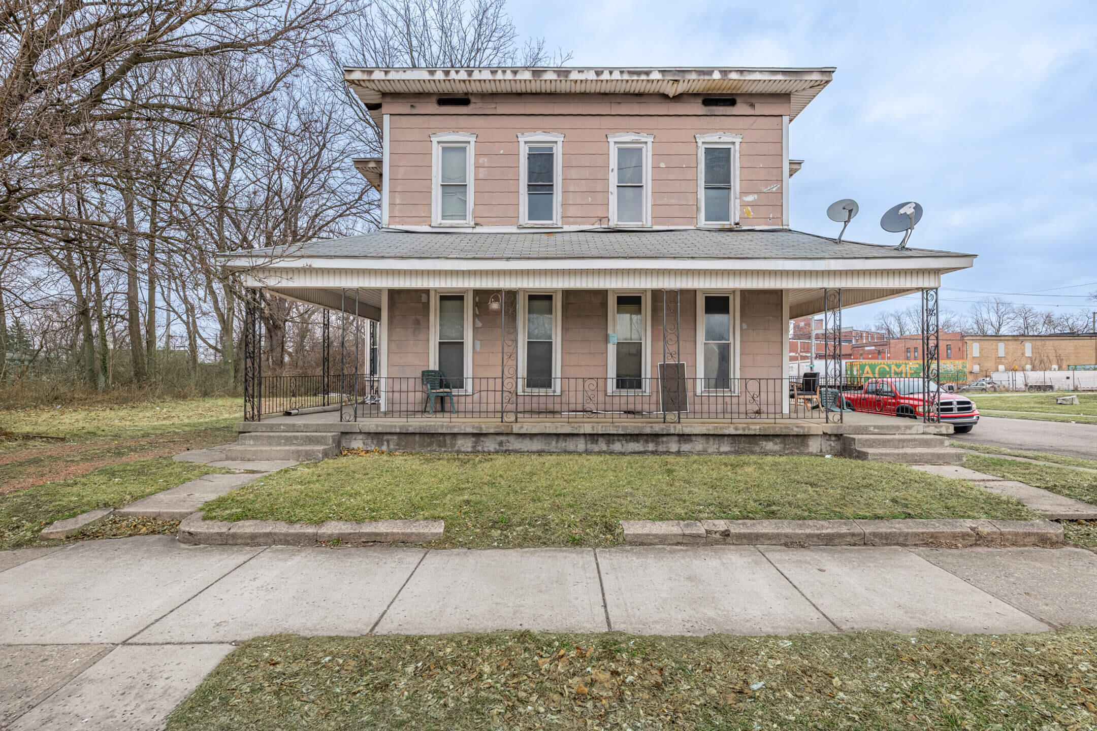 302 Pleasant Street, Springfield, Ohio 45503