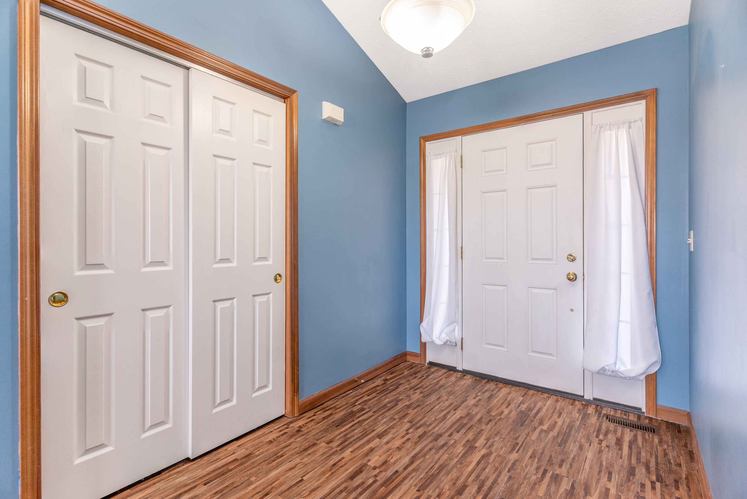 813 Caribou Court, Piqua, Ohio 45356