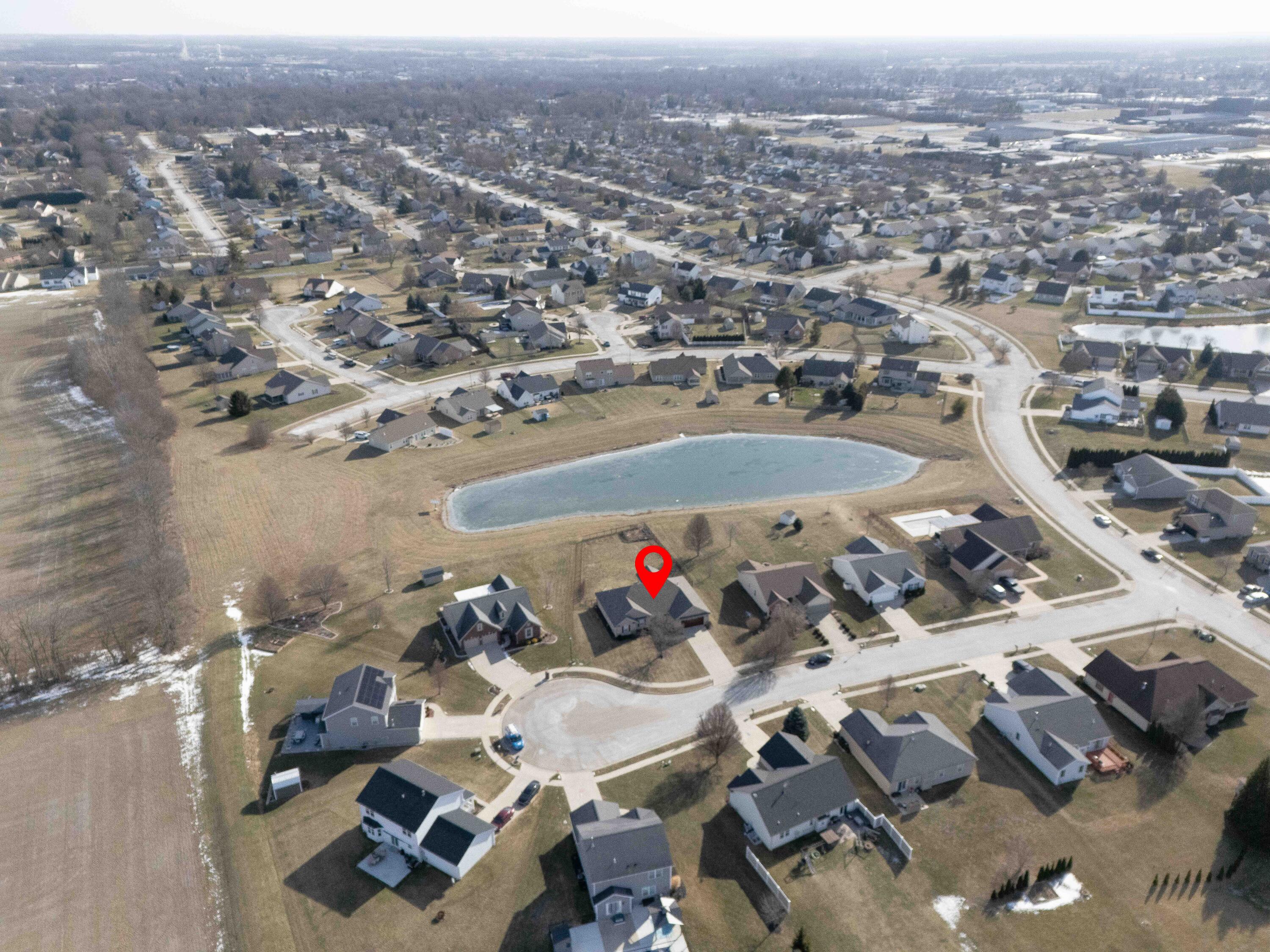 813 Caribou Court, Piqua, Ohio 45356