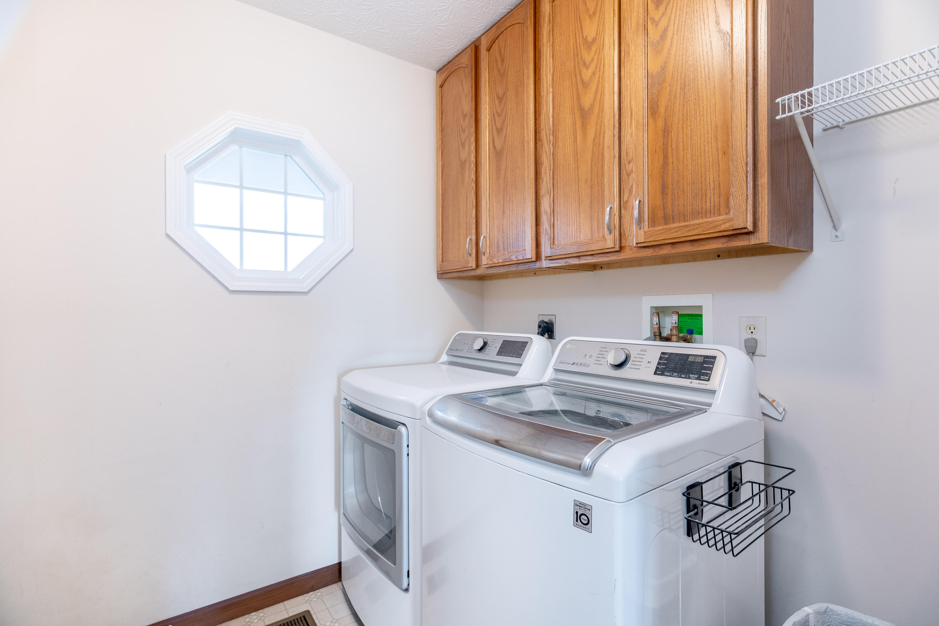 813 Caribou Court, Piqua, Ohio 45356