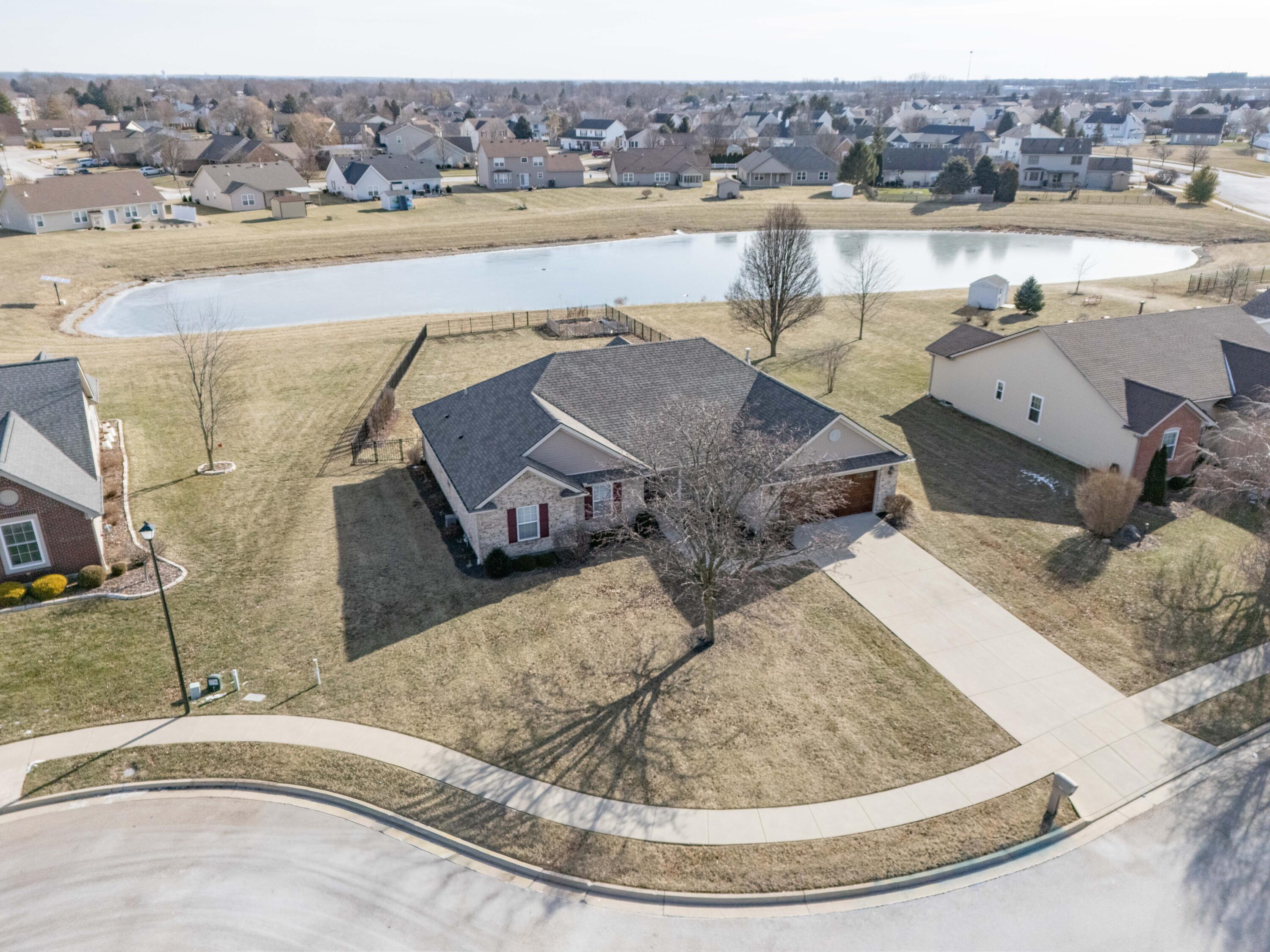 813 Caribou Court, Piqua, Ohio 45356