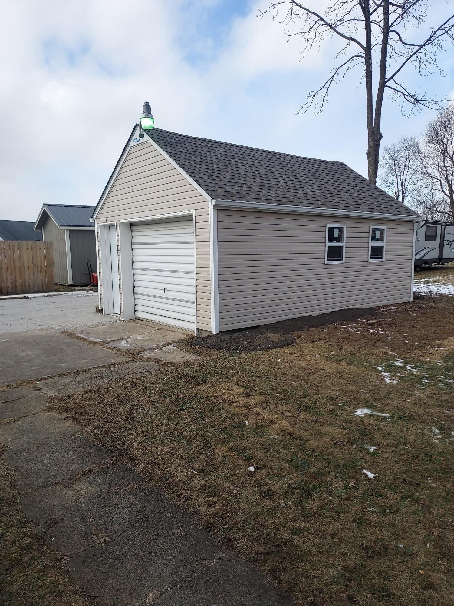 424 Hoopengarner Street, Wapakoneta, Ohio 45895