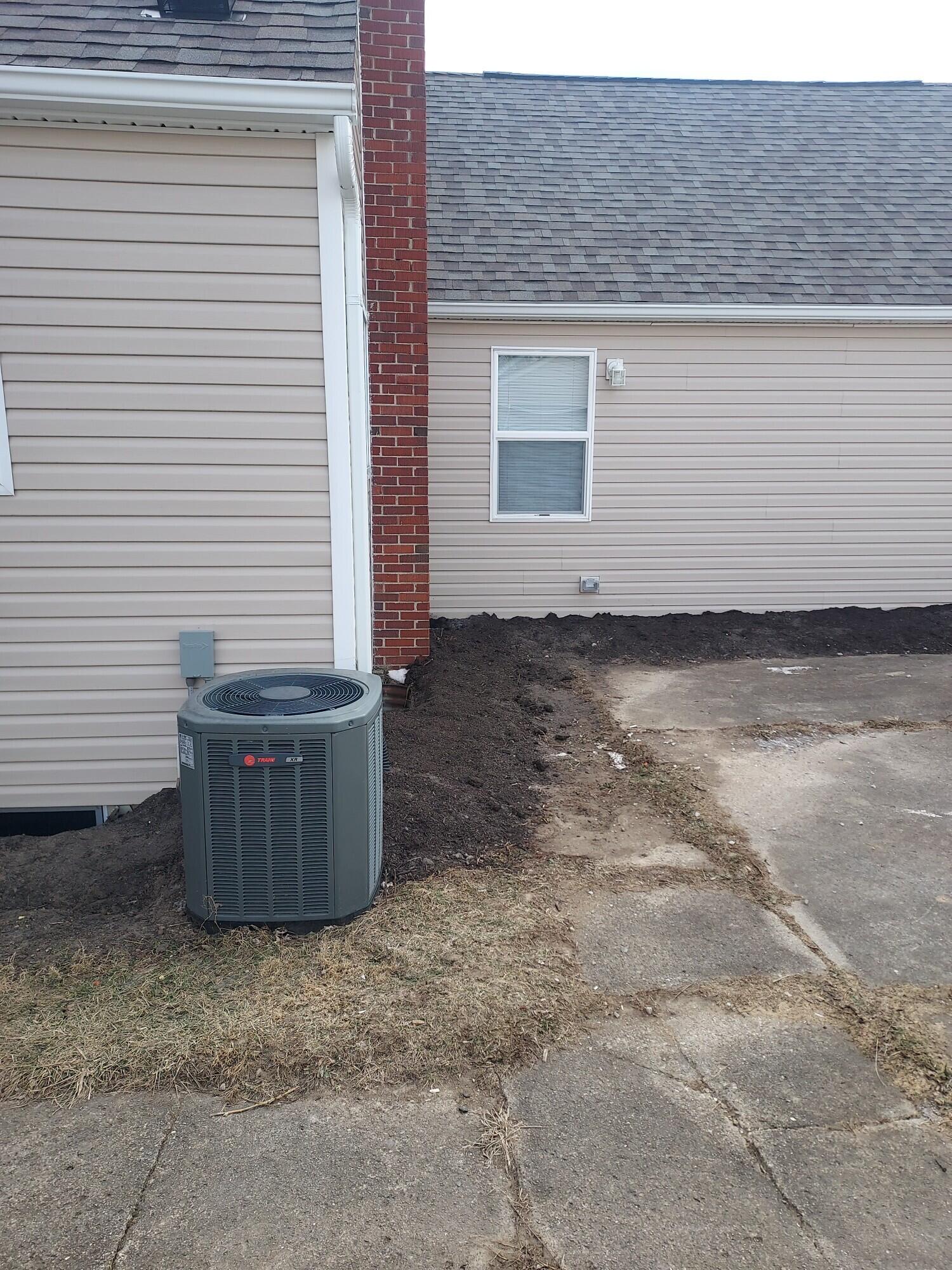 424 Hoopengarner Street, Wapakoneta, Ohio 45895