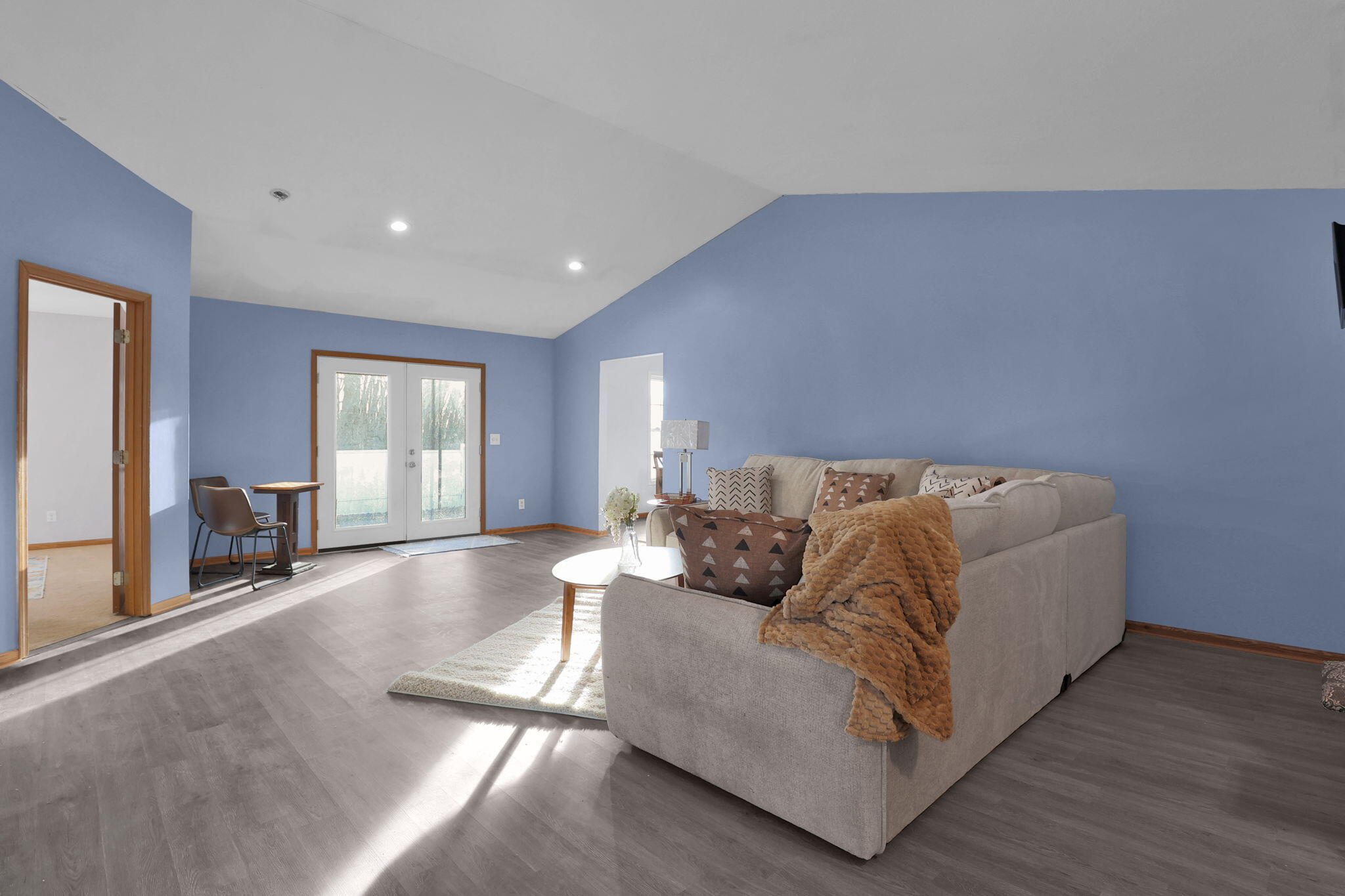 301 Seville Drive, Urbana, Ohio 43078