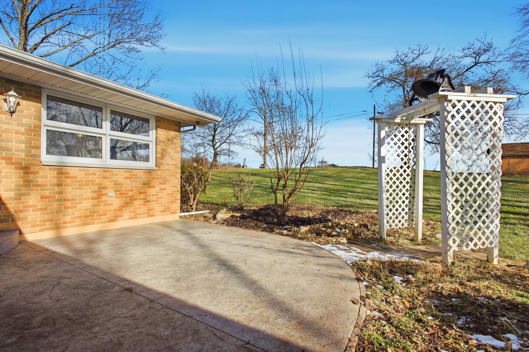 2746 Northbourne Drive, Springfield, Ohio 45506