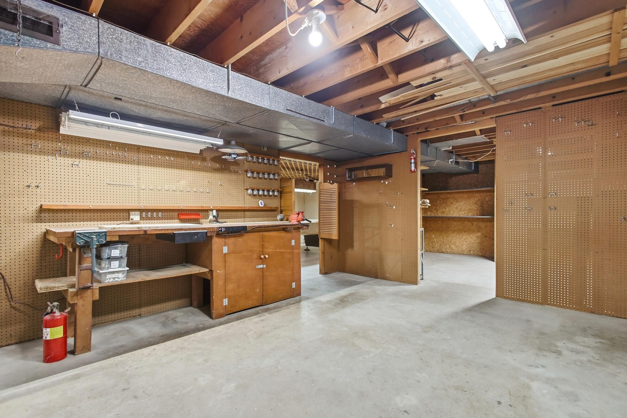 2746 Northbourne Drive, Springfield, Ohio 45506