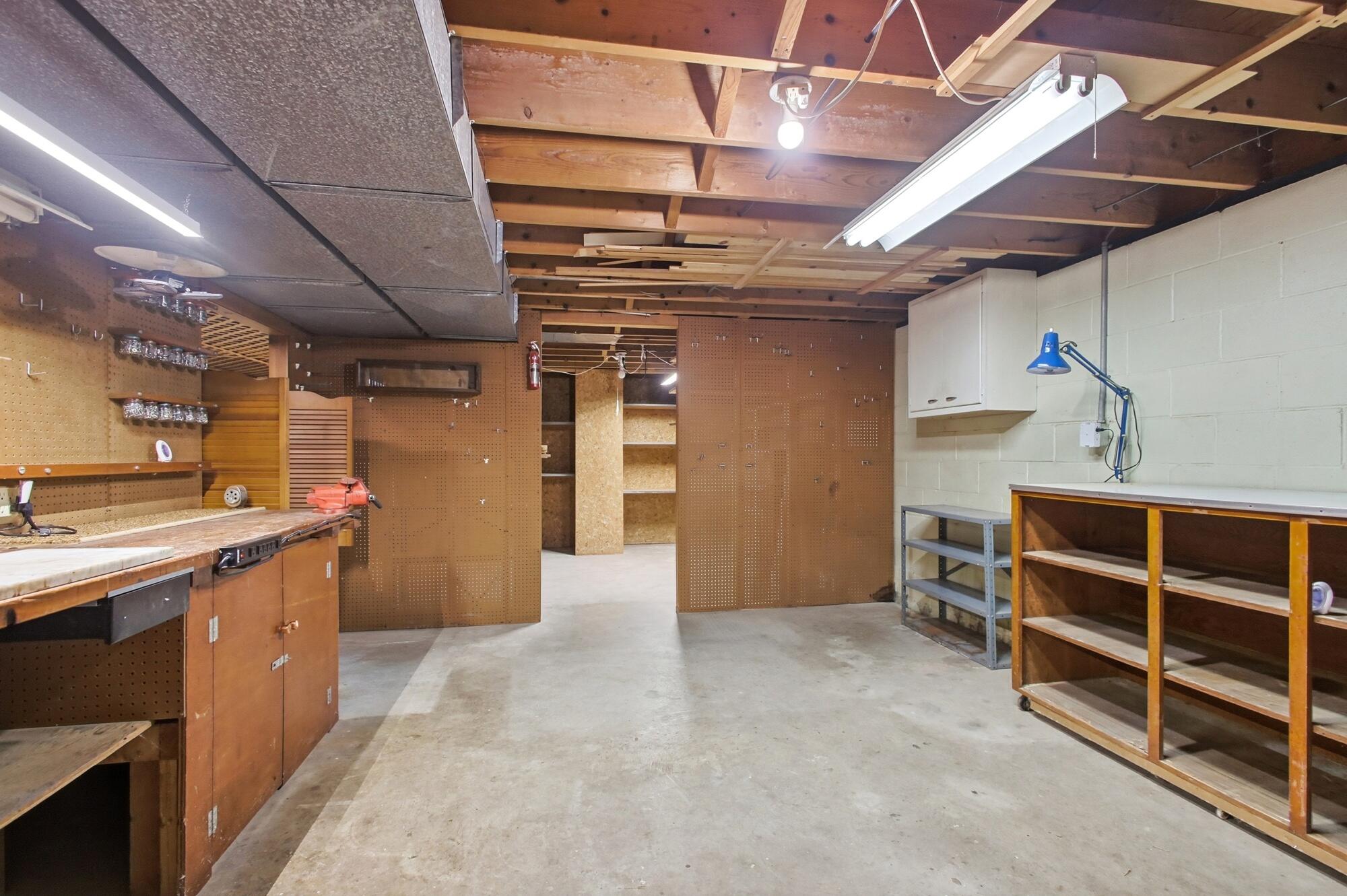 2746 Northbourne Drive, Springfield, Ohio 45506