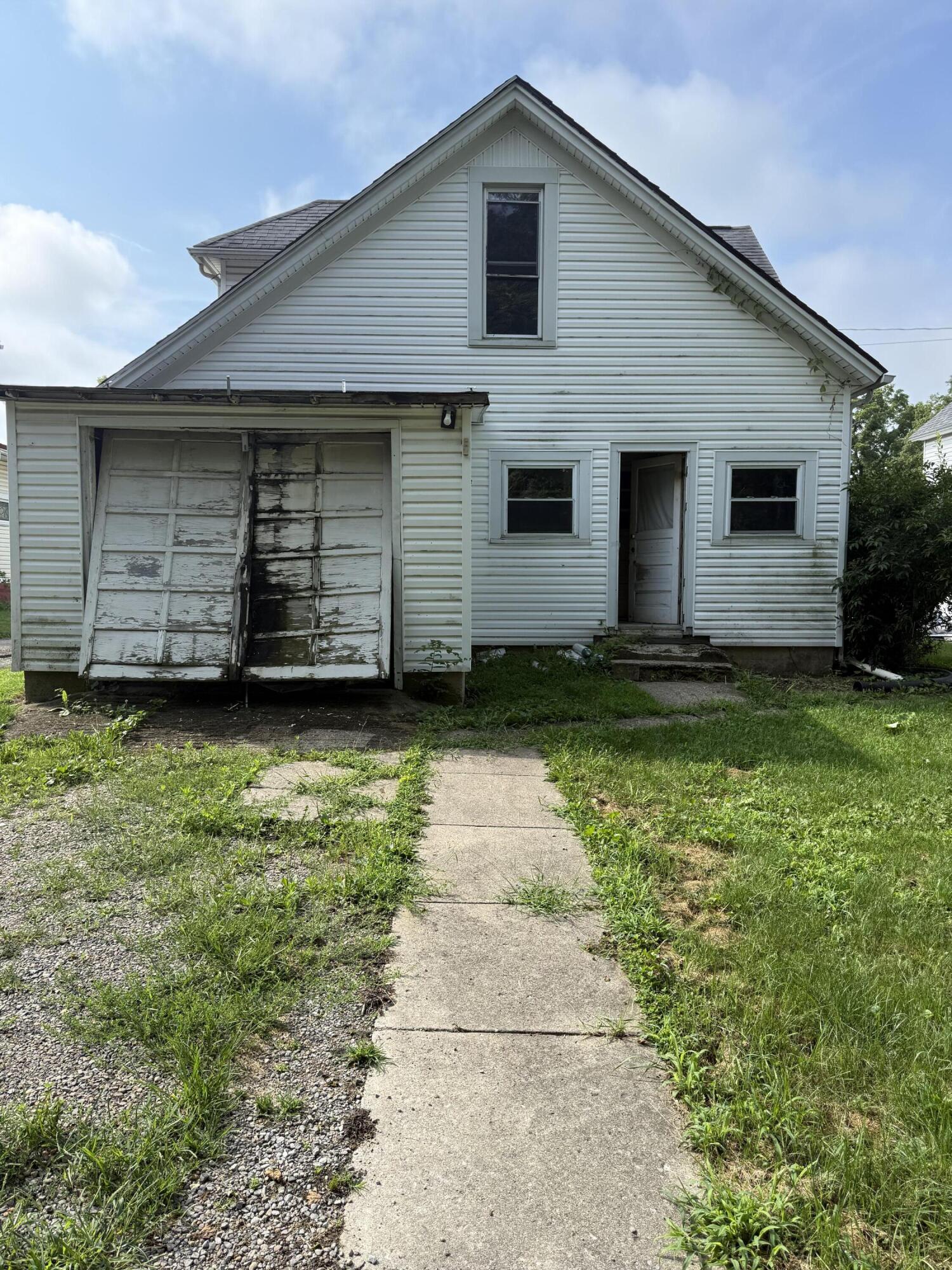 413 Sandusky Avenue, Bellefontaine, Ohio 43311