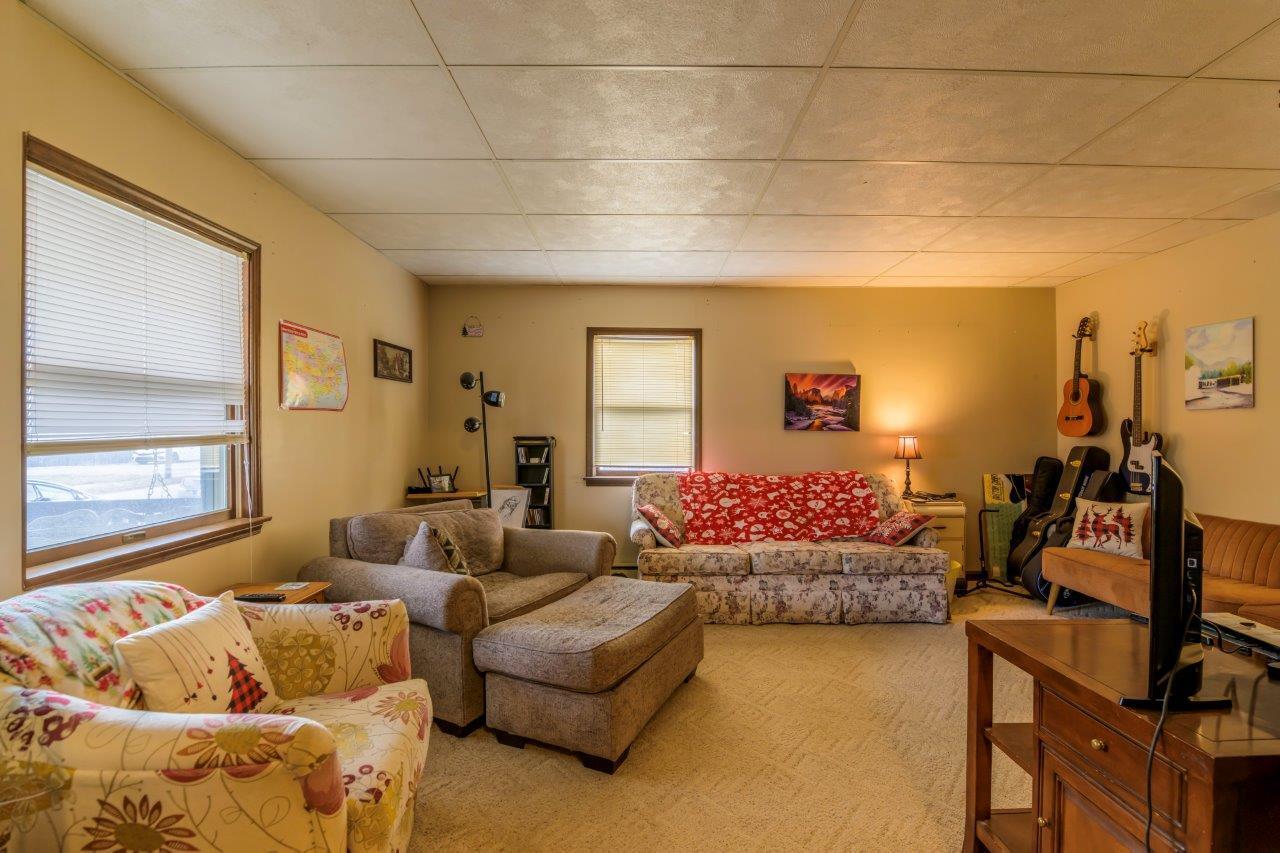 271 Dean Street, West Mansfield, Ohio 43358