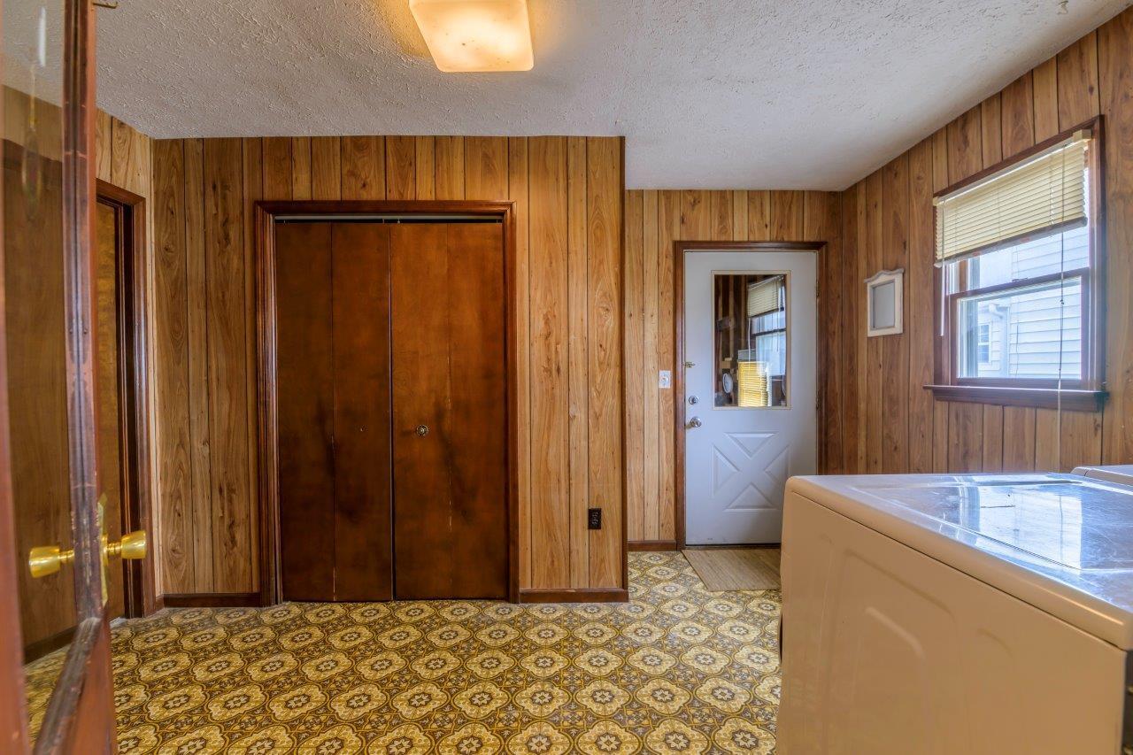 271 Dean Street, West Mansfield, Ohio 43358