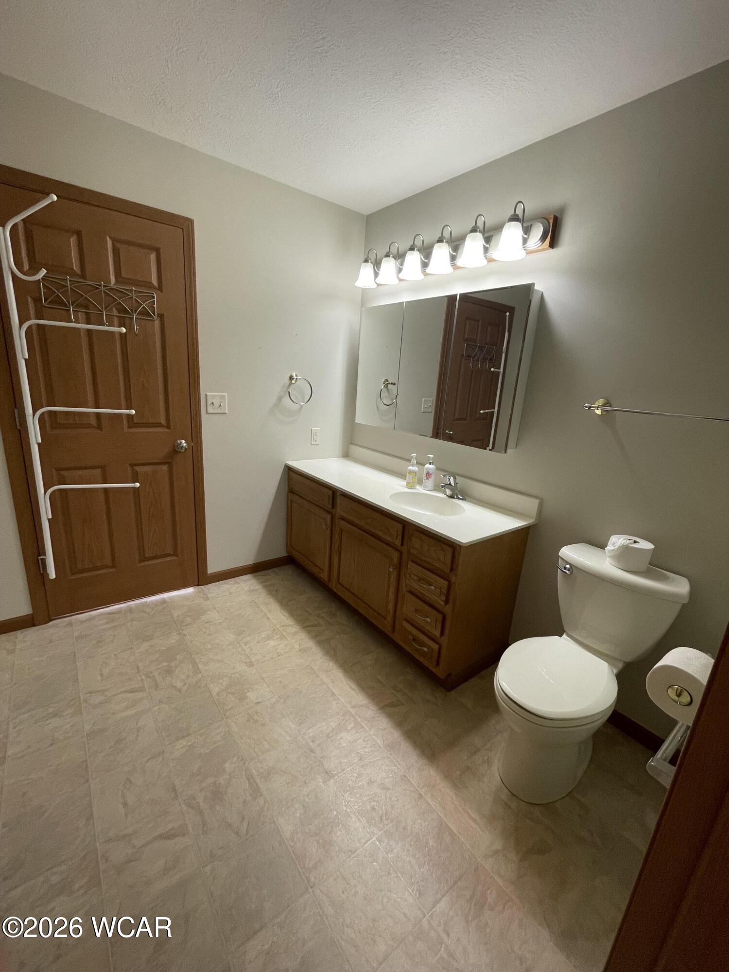 147 Eagles Point Street, Lima, Ohio