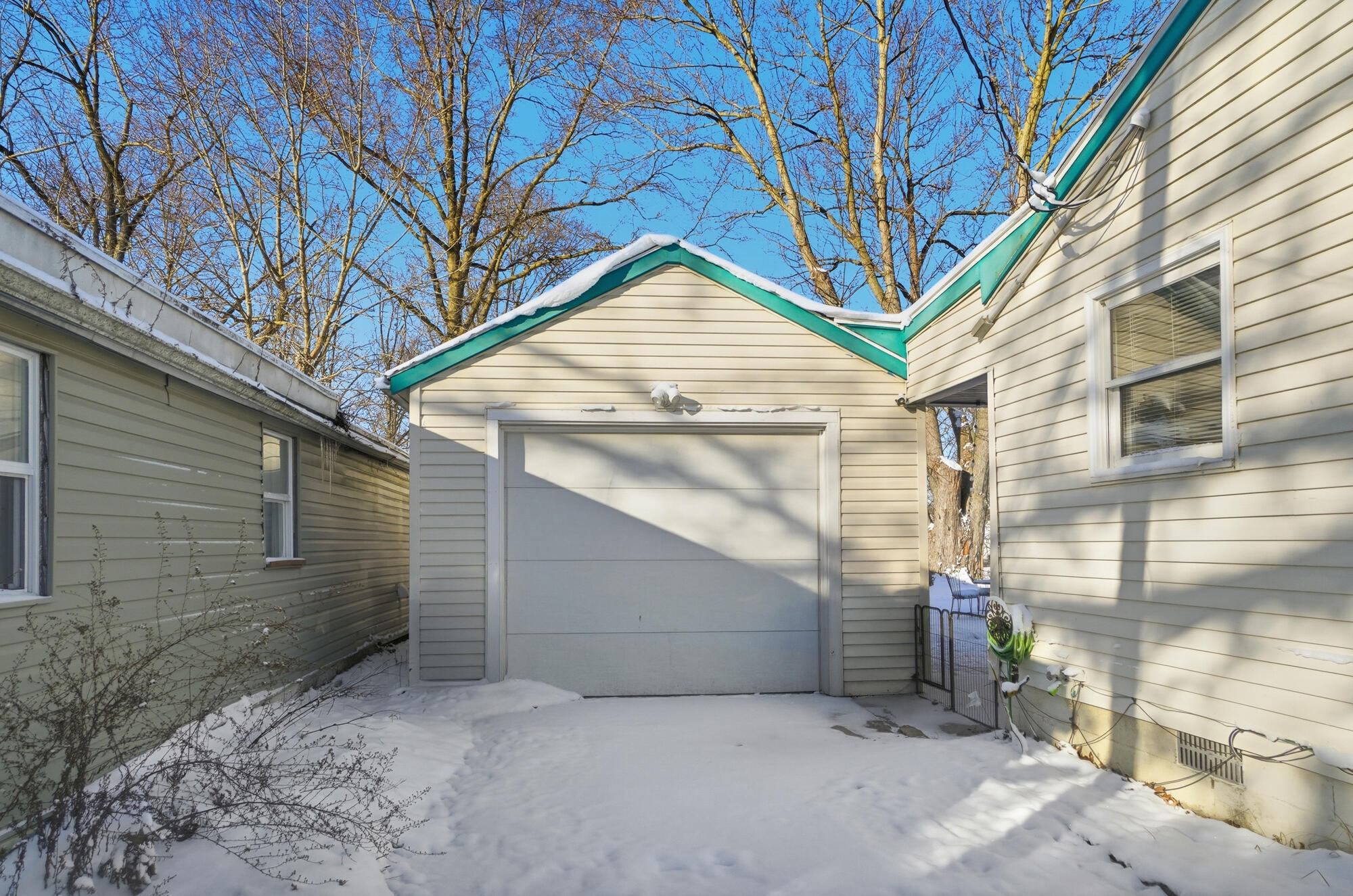 1435 Central Avenue, Lima, Ohio 45801