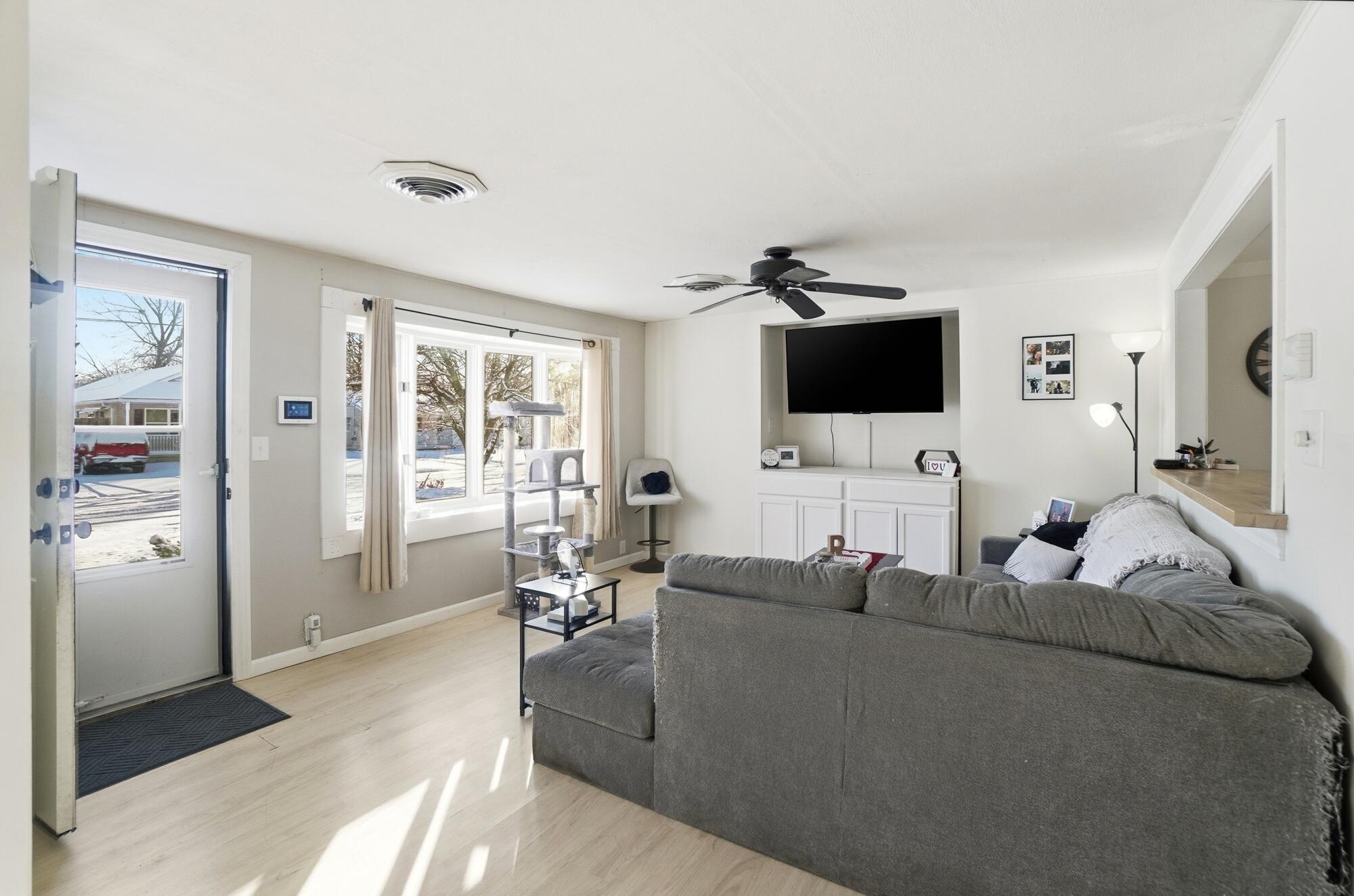 1435 Central Avenue, Lima, Ohio 45801