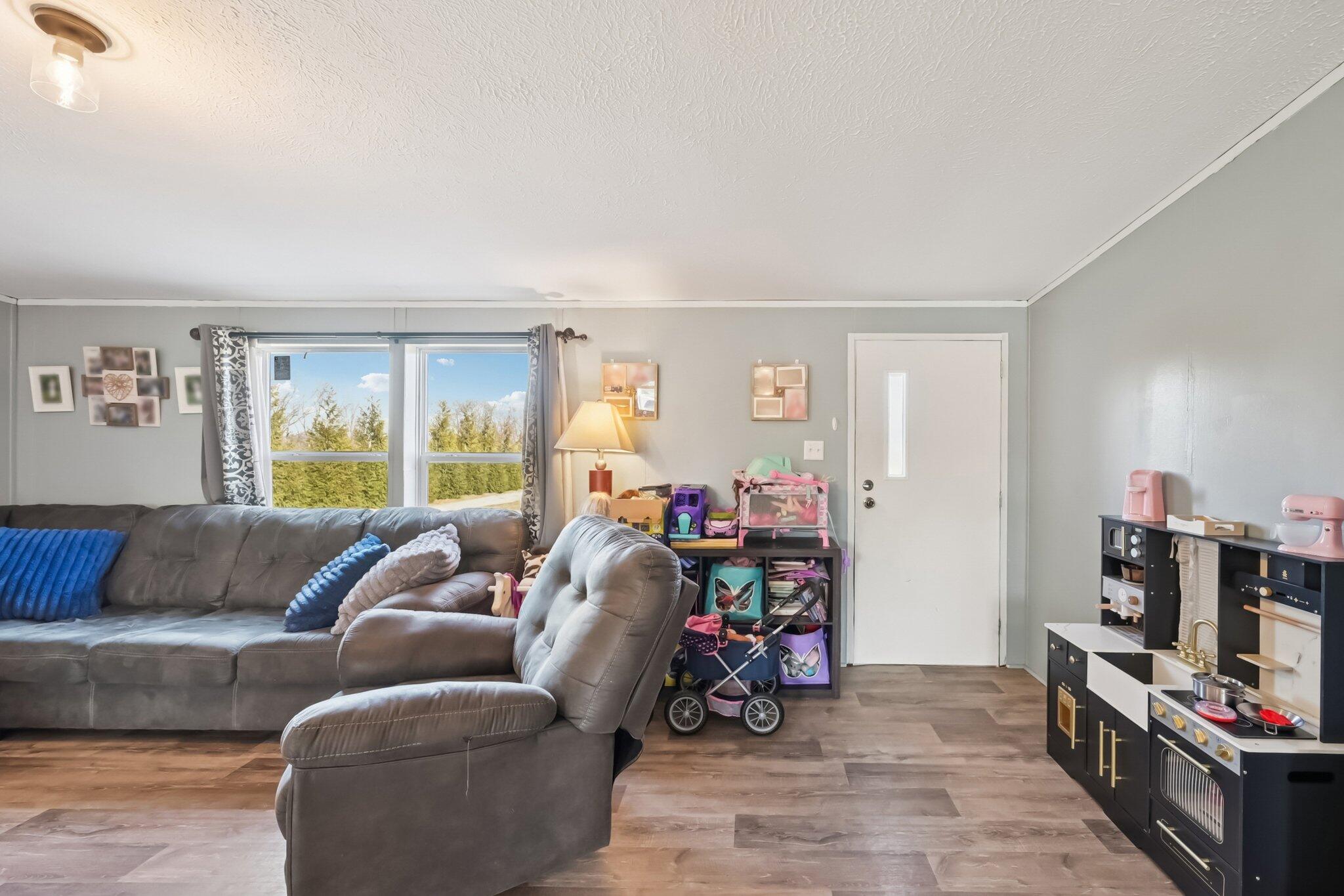 7989 Crowl Road, De Graff, Ohio 43318