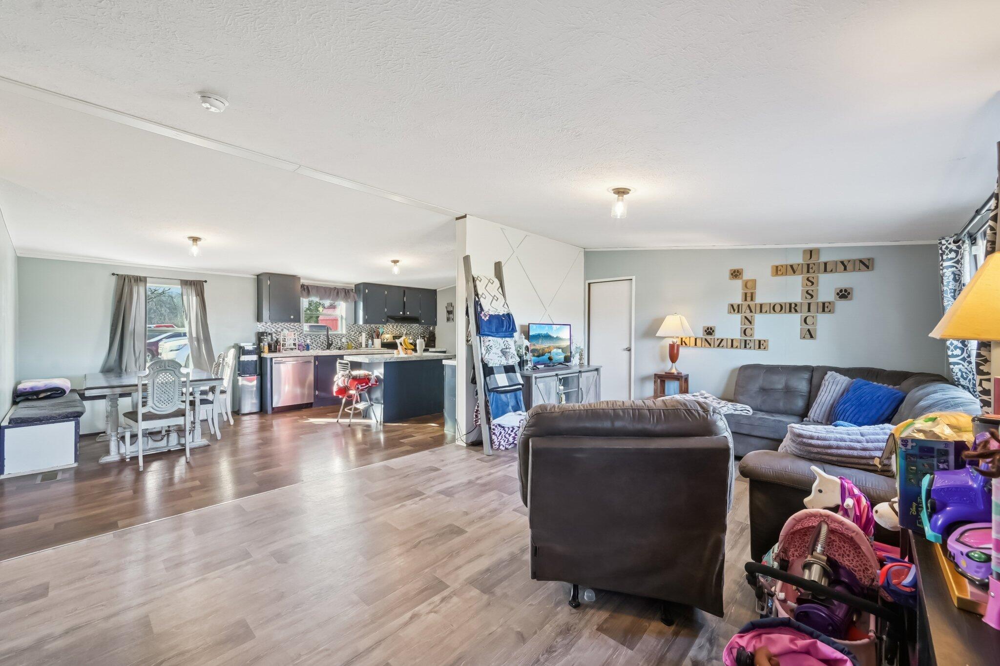 7989 Crowl Road, De Graff, Ohio 43318