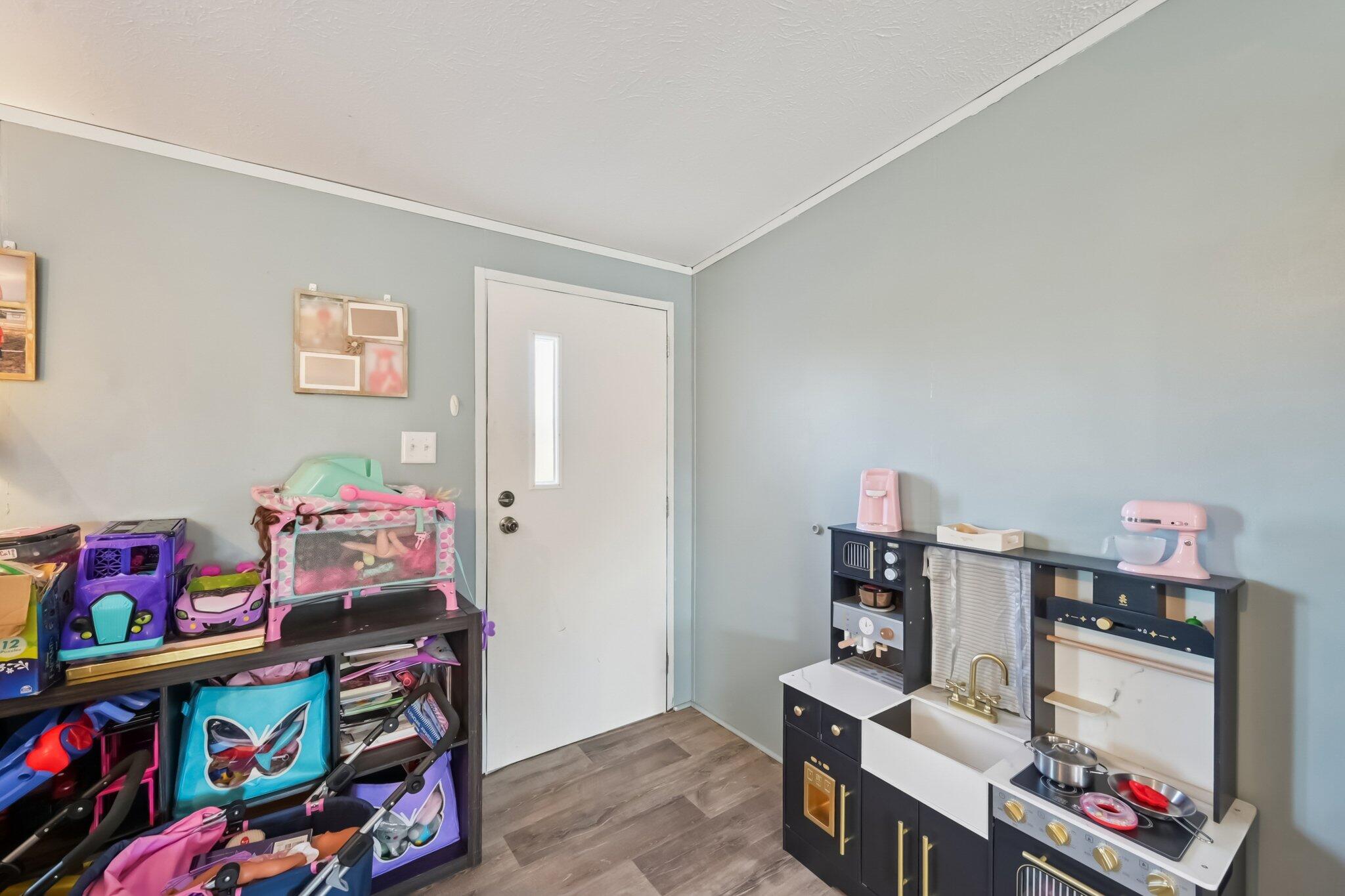 7989 Crowl Road, De Graff, Ohio 43318