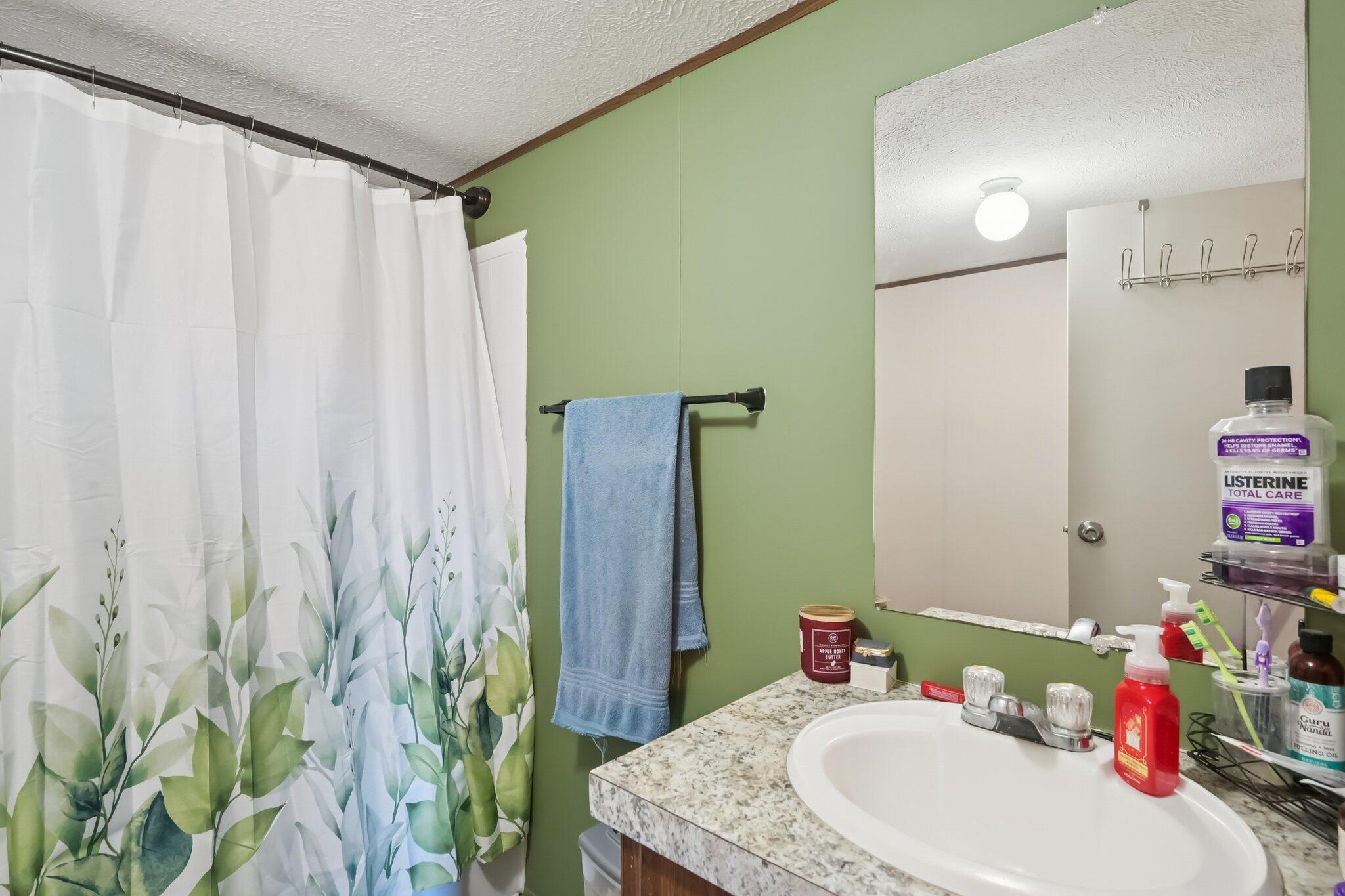 7989 Crowl Road, De Graff, Ohio 43318