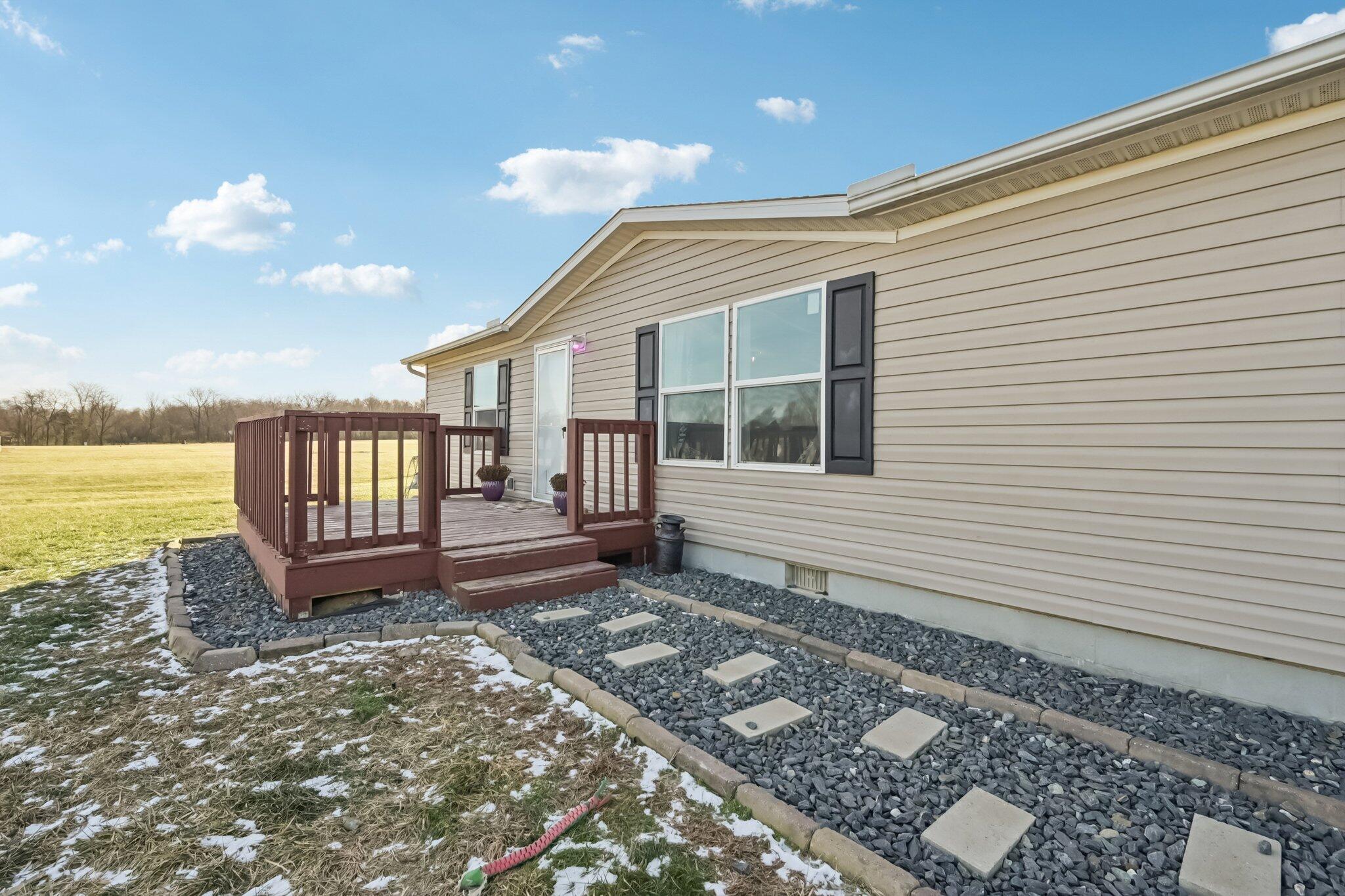 7989 Crowl Road, De Graff, Ohio 43318