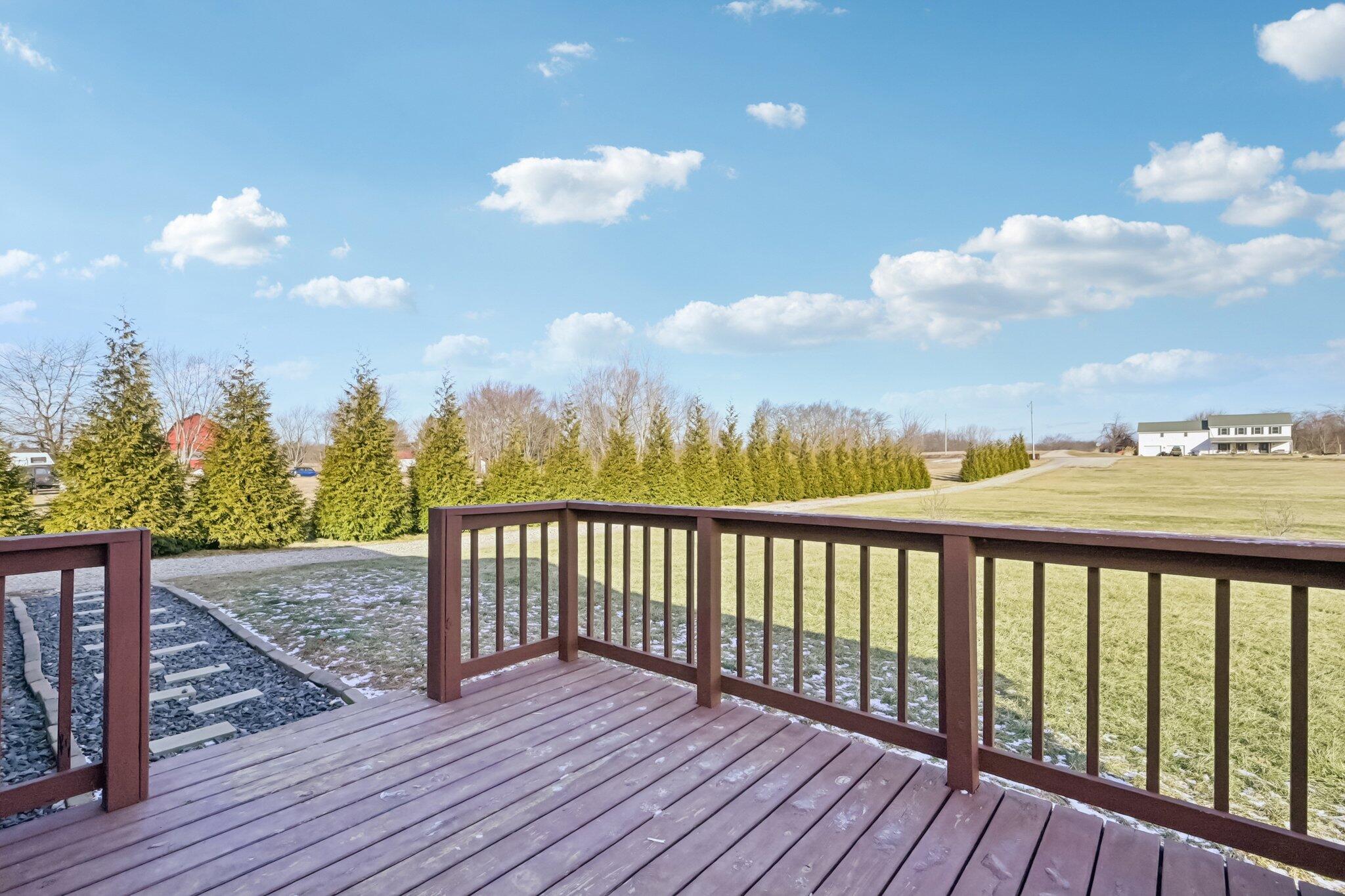 7989 Crowl Road, De Graff, Ohio 43318