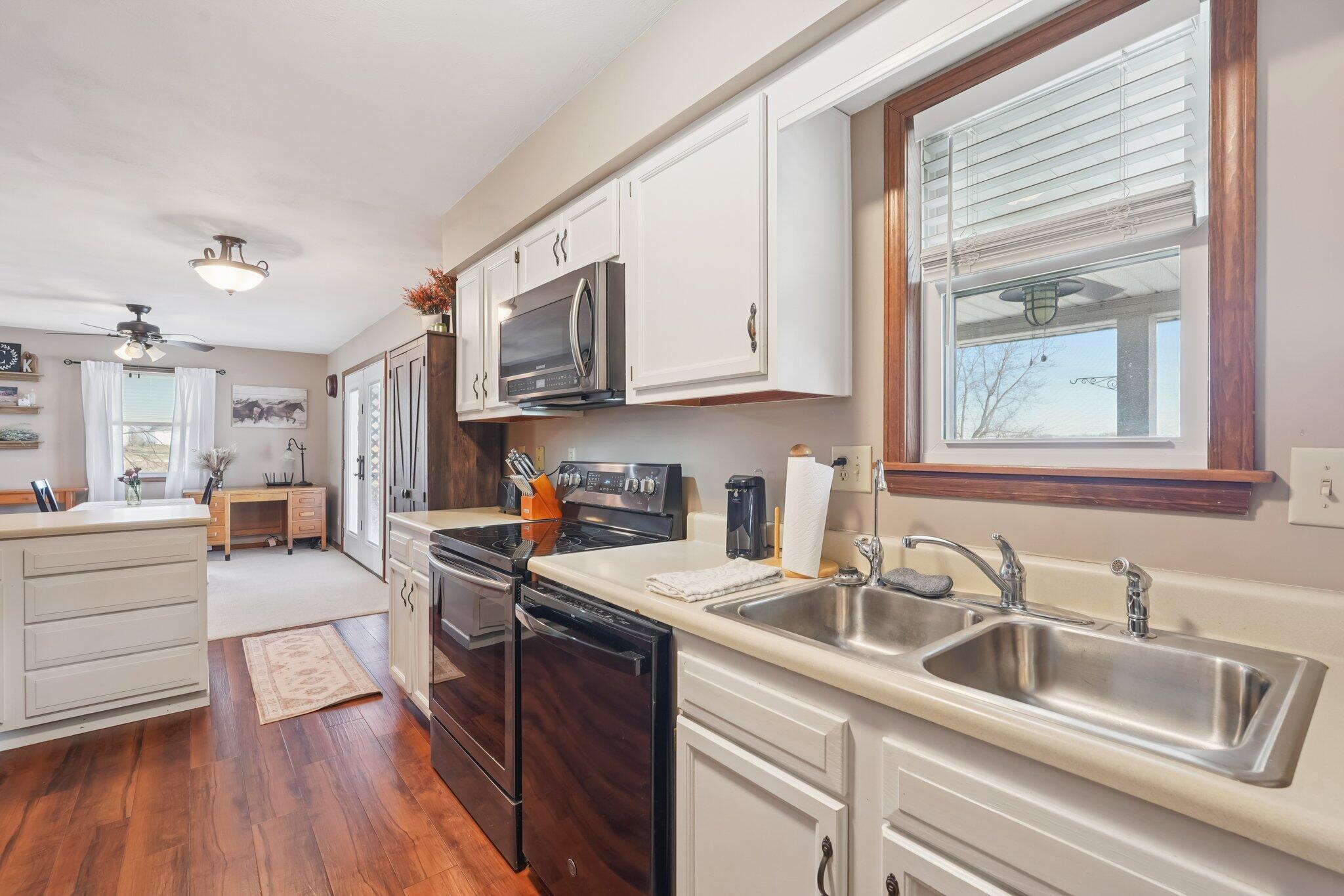 3000 County Road 5, Bellefontaine, Ohio 43311