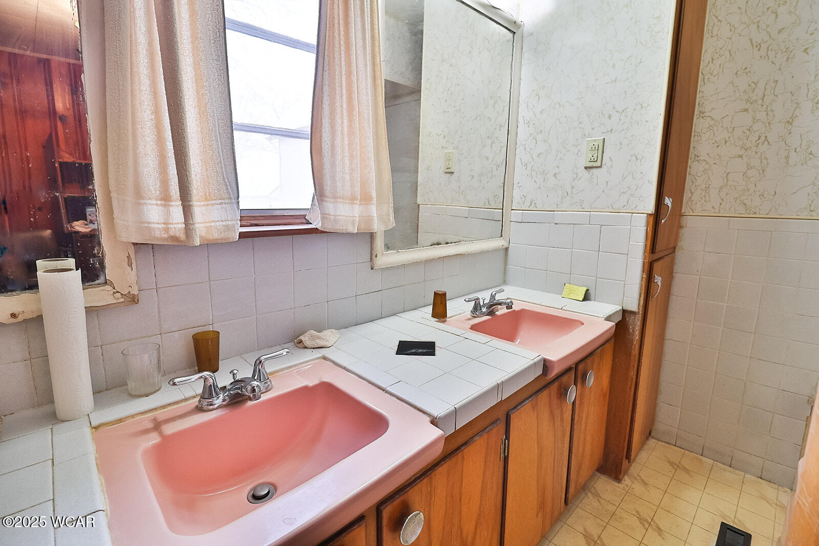 2105 Dutch Hollow Road, Lima, Ohio