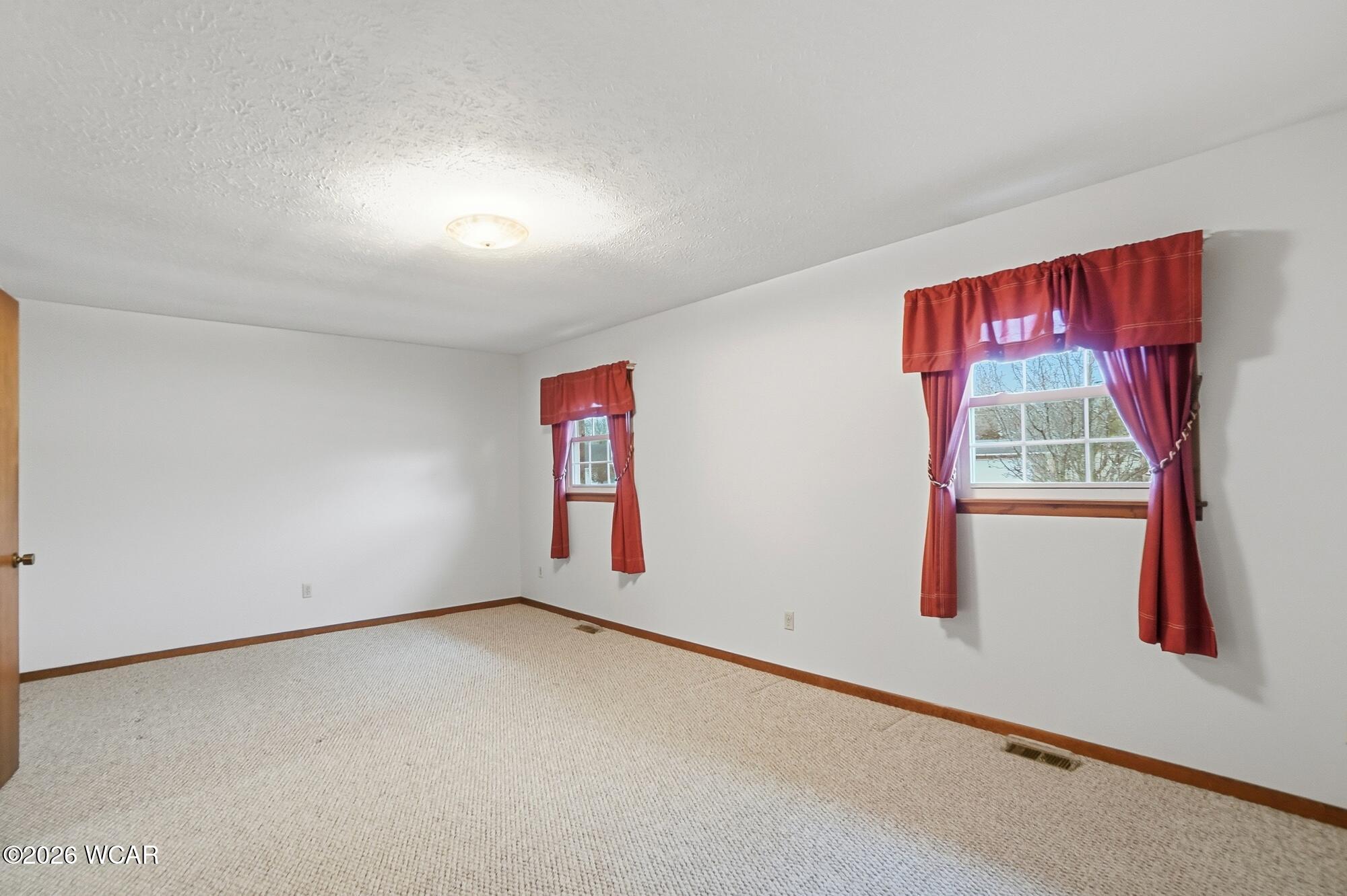 918 Carnation Drive, Wapakoneta, Ohio