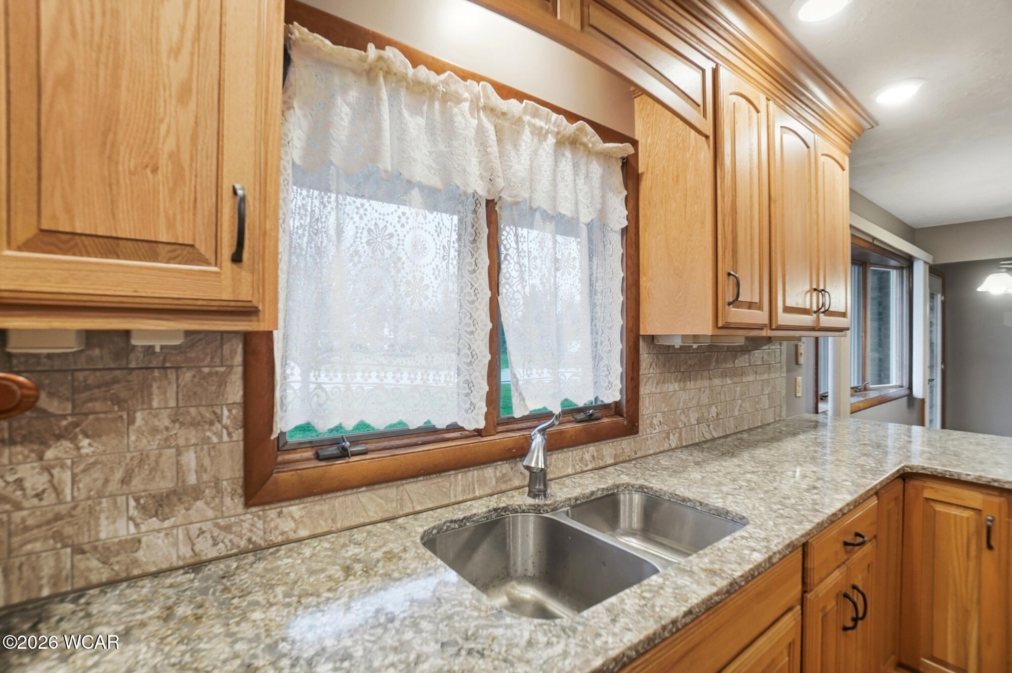 918 Carnation Drive, Wapakoneta, Ohio