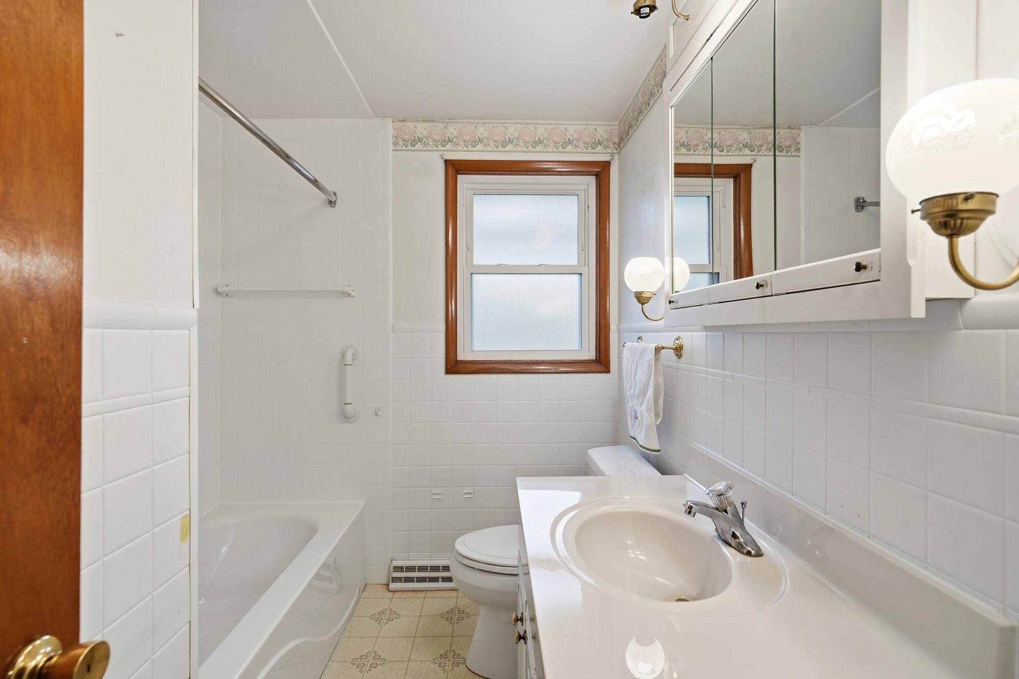 605 Barbara Drive, Tipp City, Ohio 45371