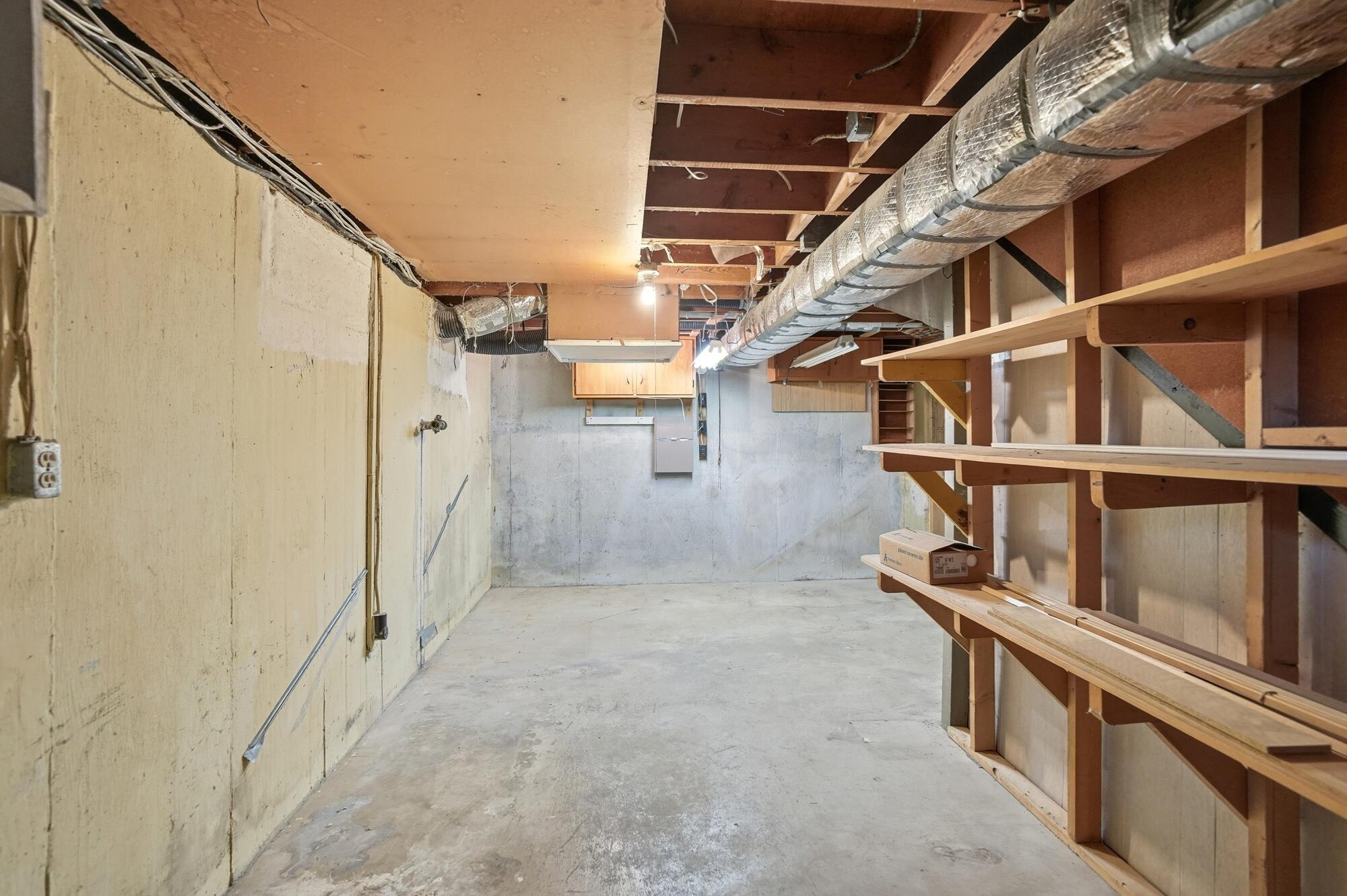 605 Barbara Drive, Tipp City, Ohio 45371