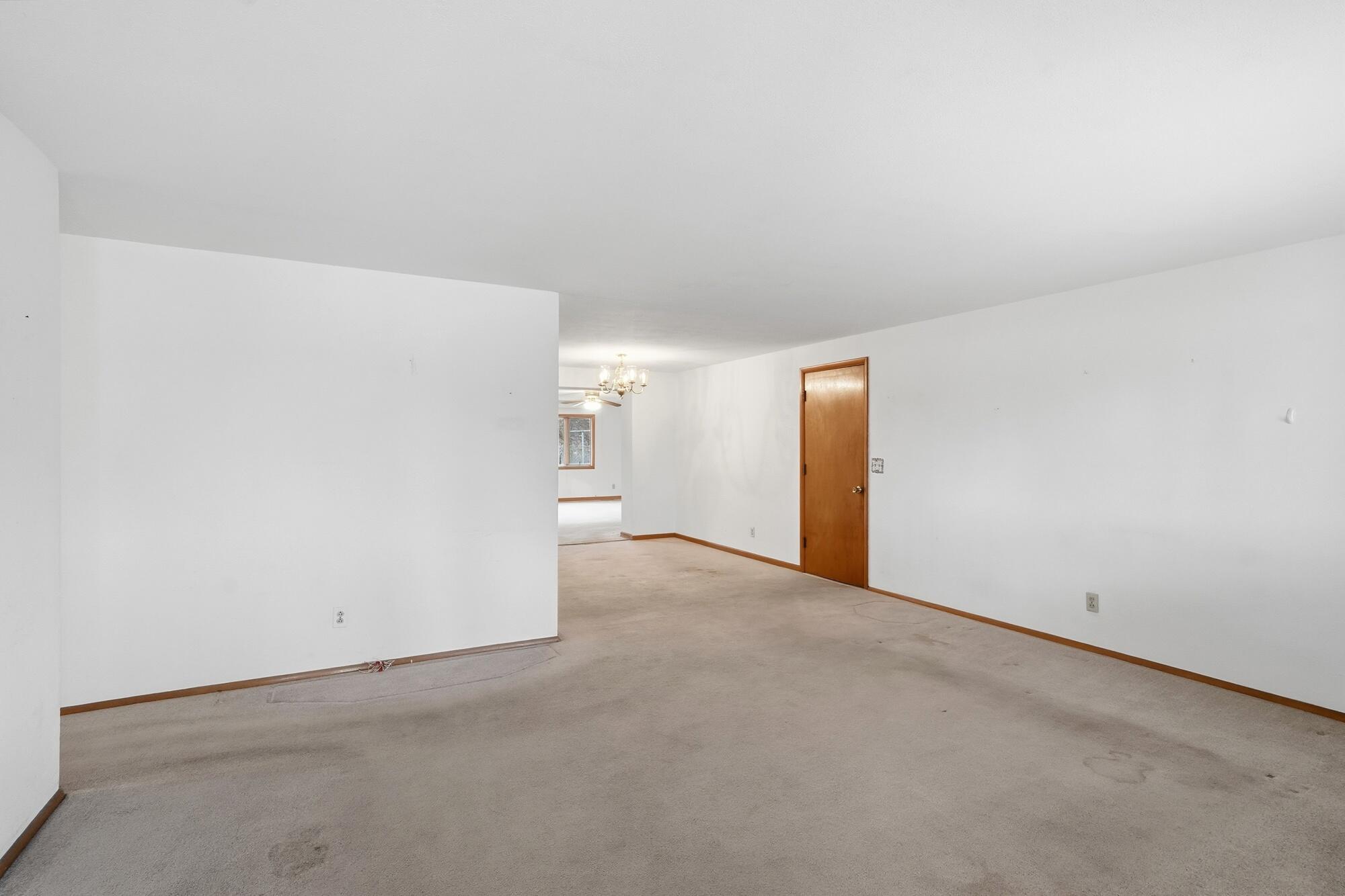 605 Barbara Drive, Tipp City, Ohio 45371