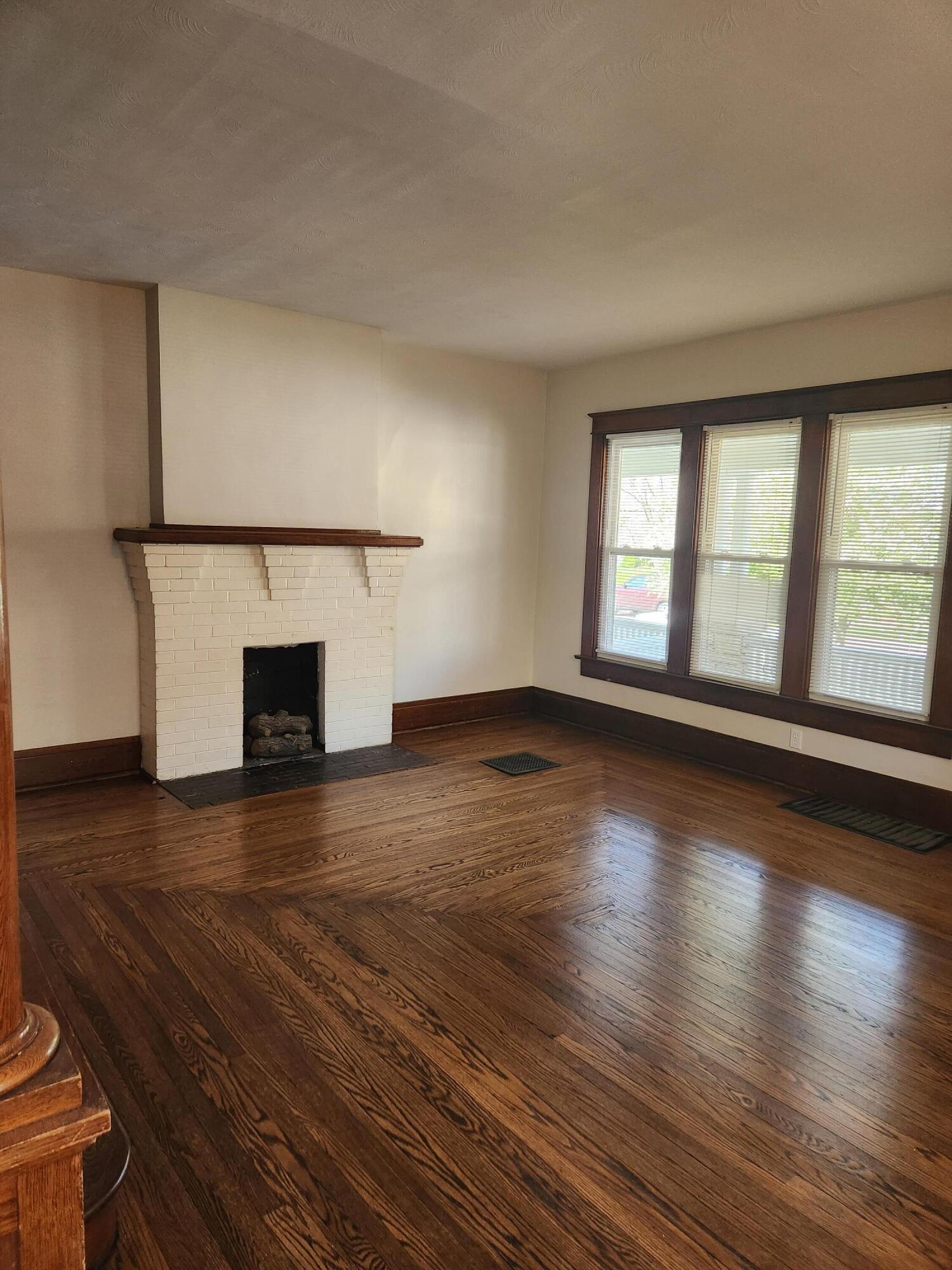 250 Douglas Avenue, Springfield, Ohio 45505