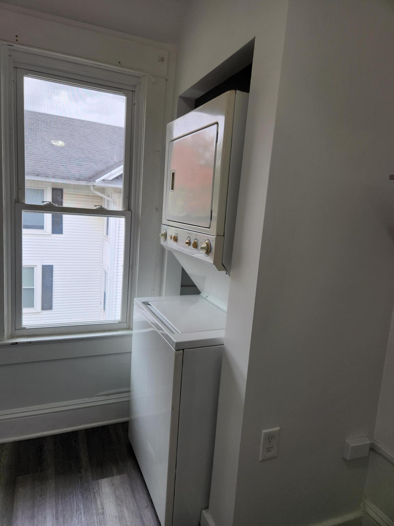 250 Douglas Avenue, Springfield, Ohio 45505