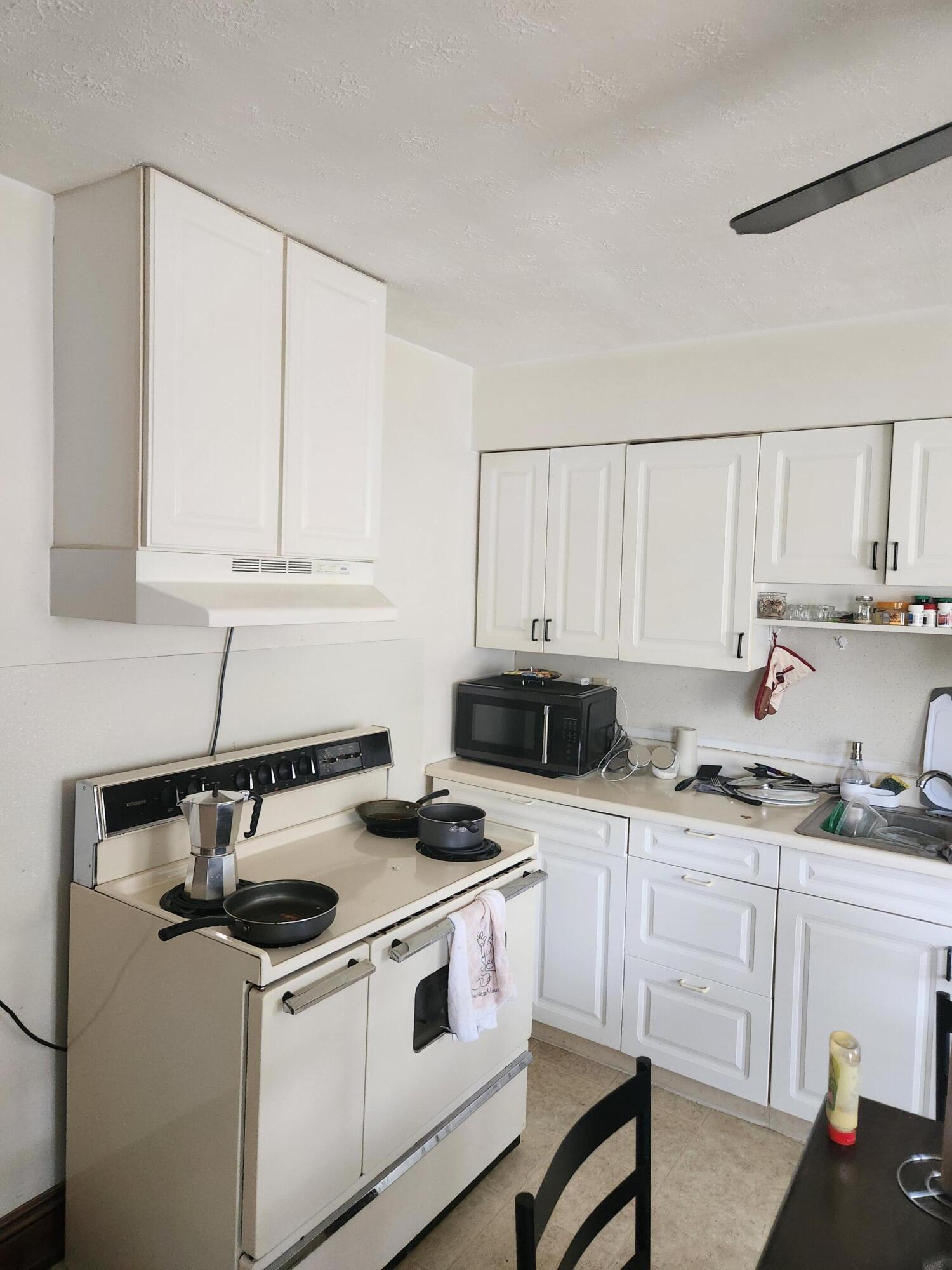 2111 Kenilworth Avenue, Springfield, Ohio 45505