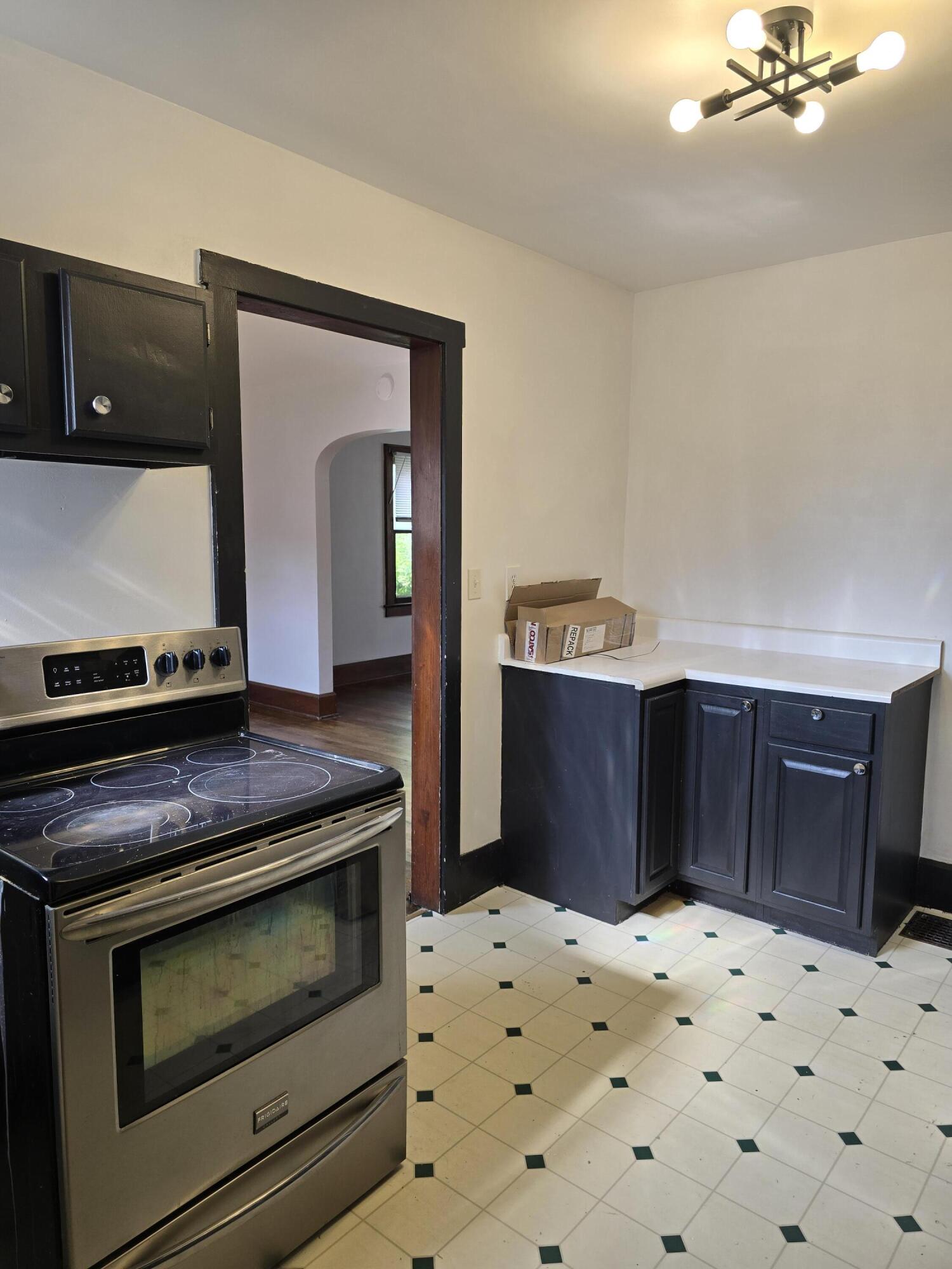 400 Arlington Avenue, Springfield, Ohio 45505