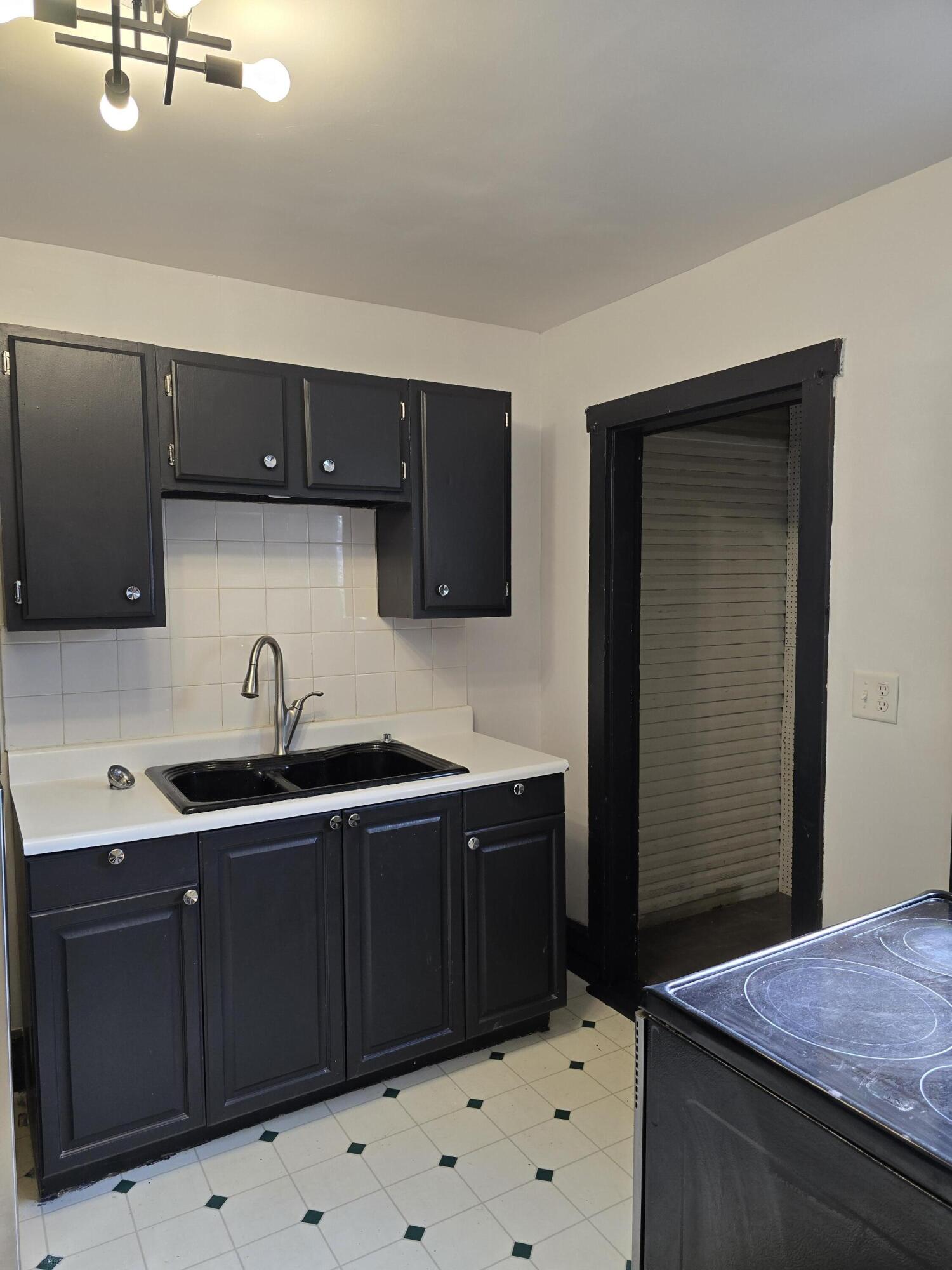 400 Arlington Avenue, Springfield, Ohio 45505