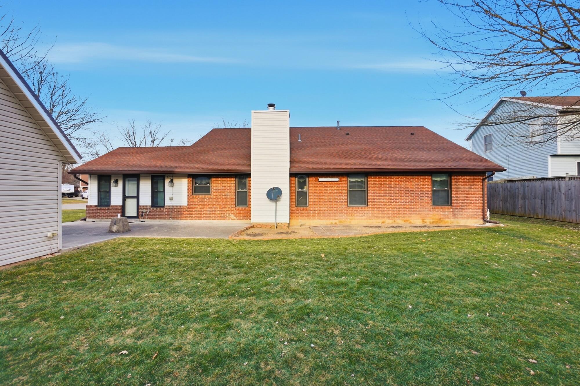 1210 Charleston Court, Troy, Ohio 45373