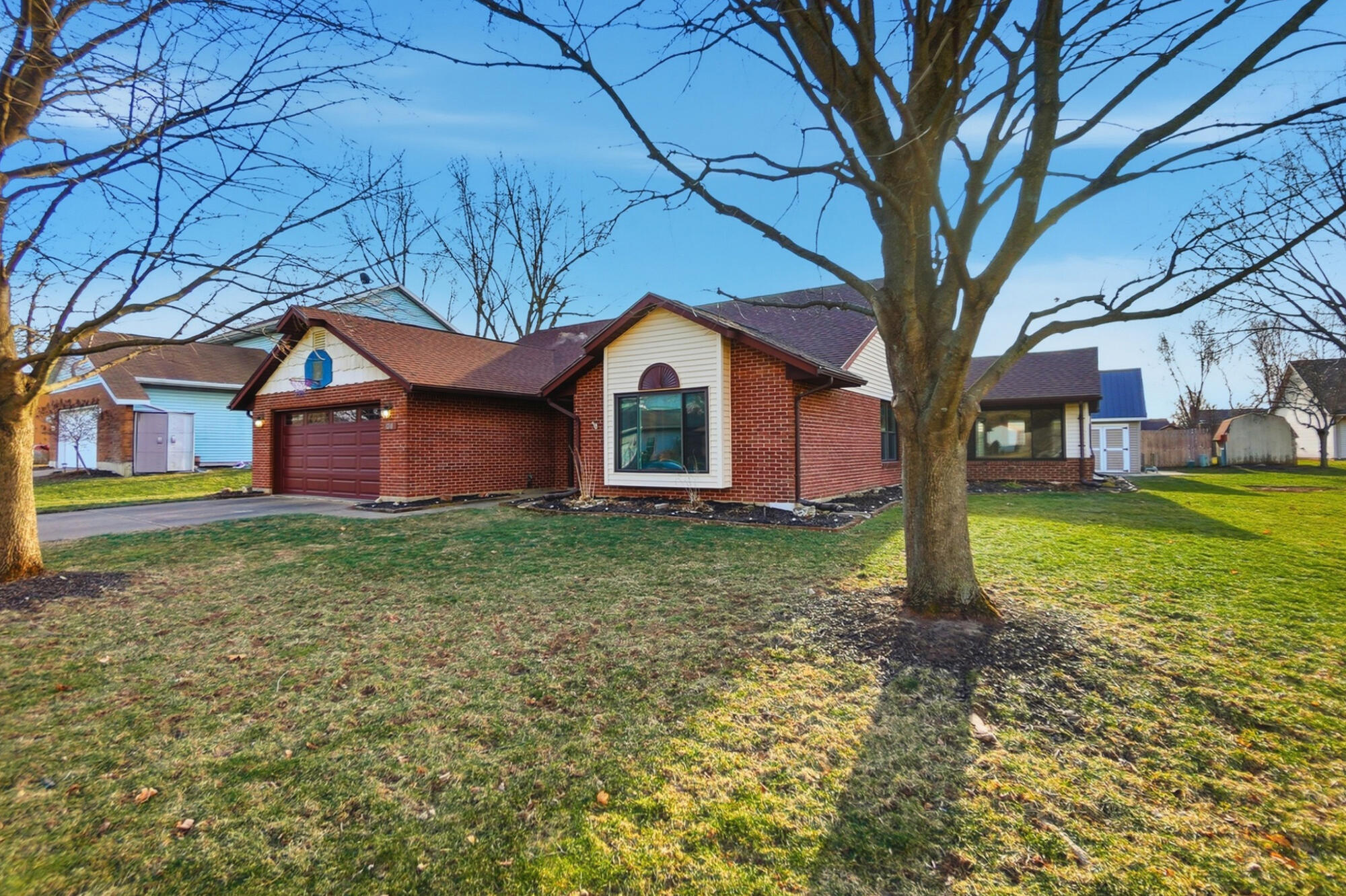 1210 Charleston Court, Troy, Ohio 45373