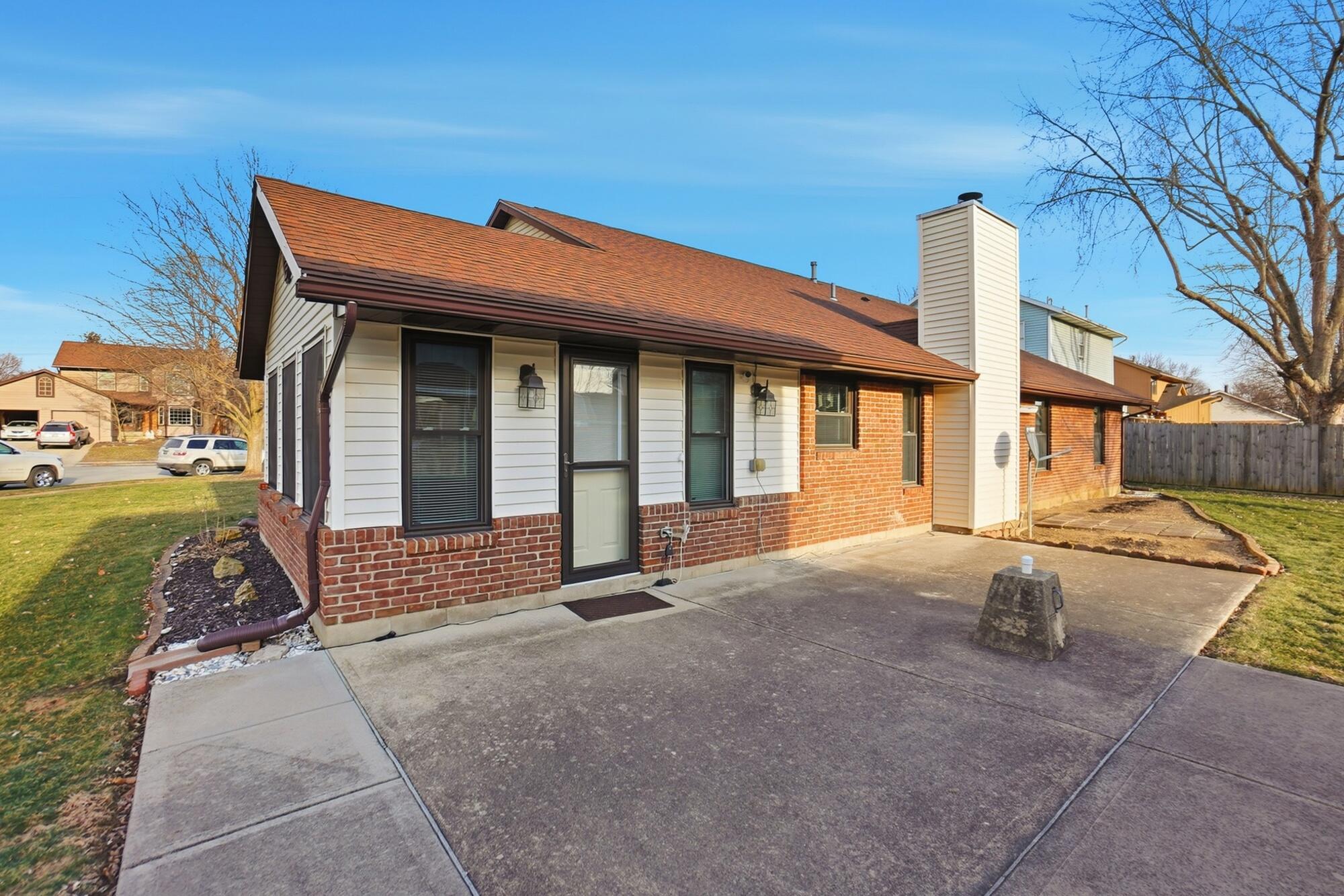 1210 Charleston Court, Troy, Ohio 45373