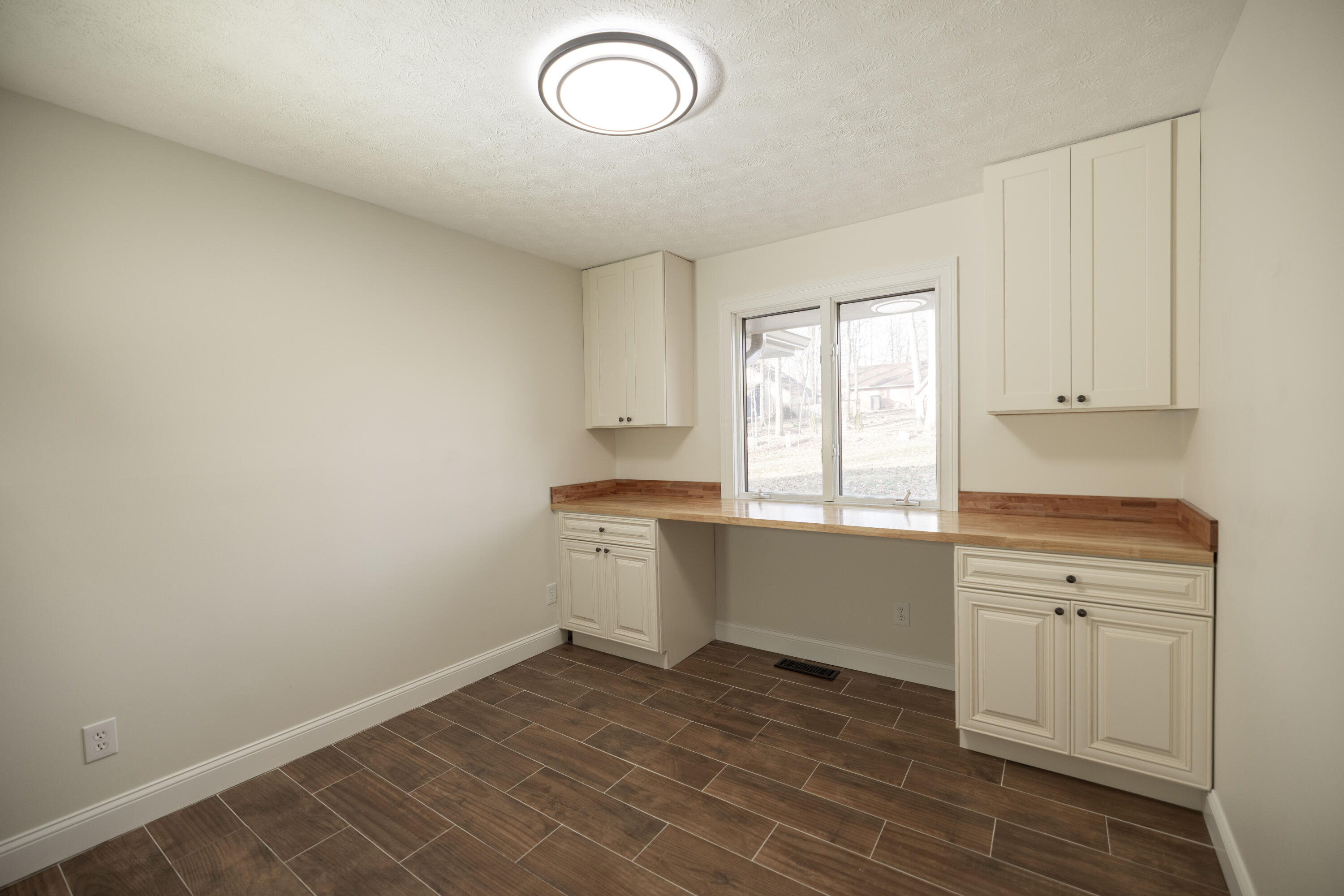 239 Honey Jane Drive, Beavercreek, Ohio 45434