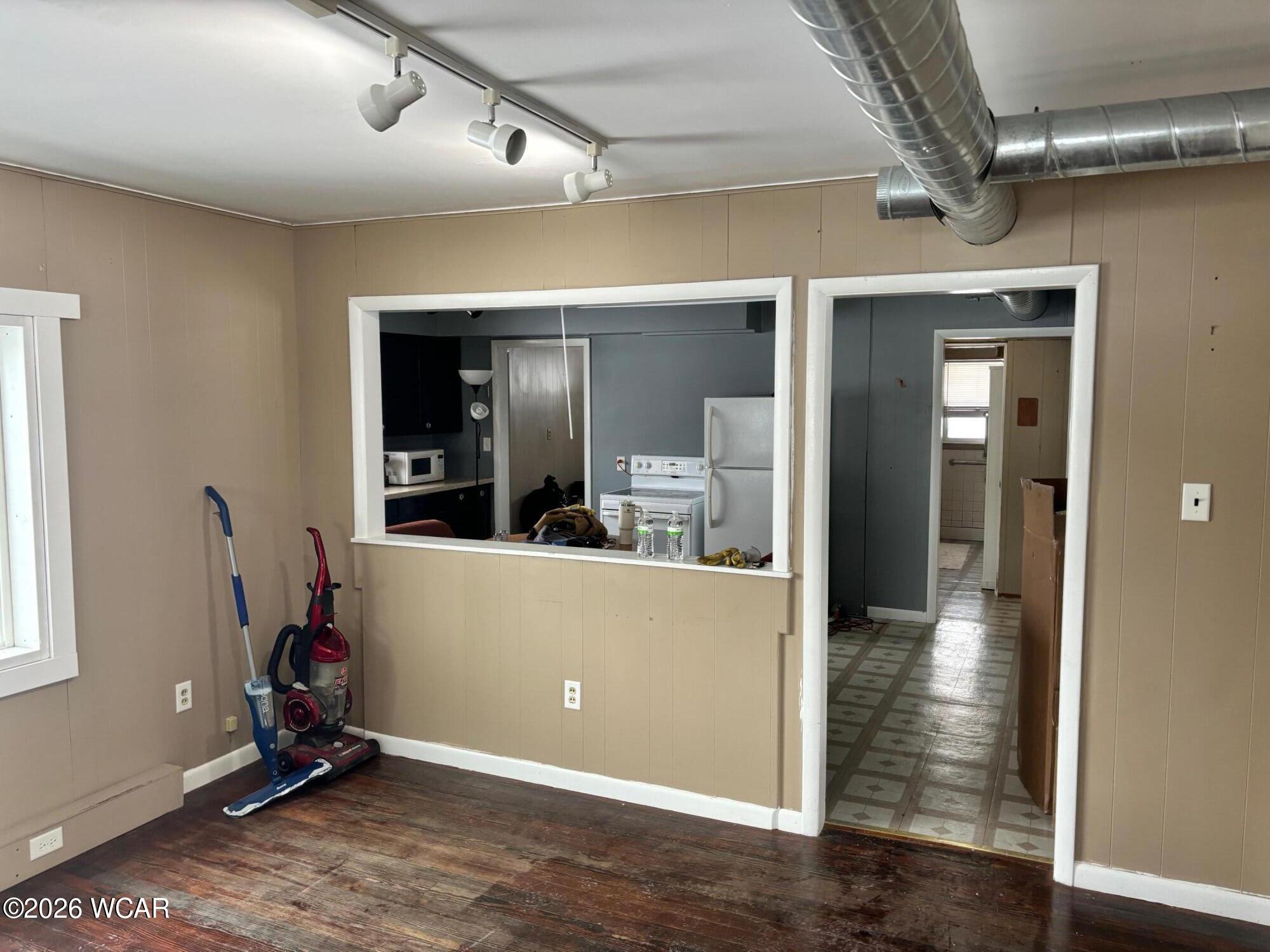 2470 Eastown Road, Lima, Ohio