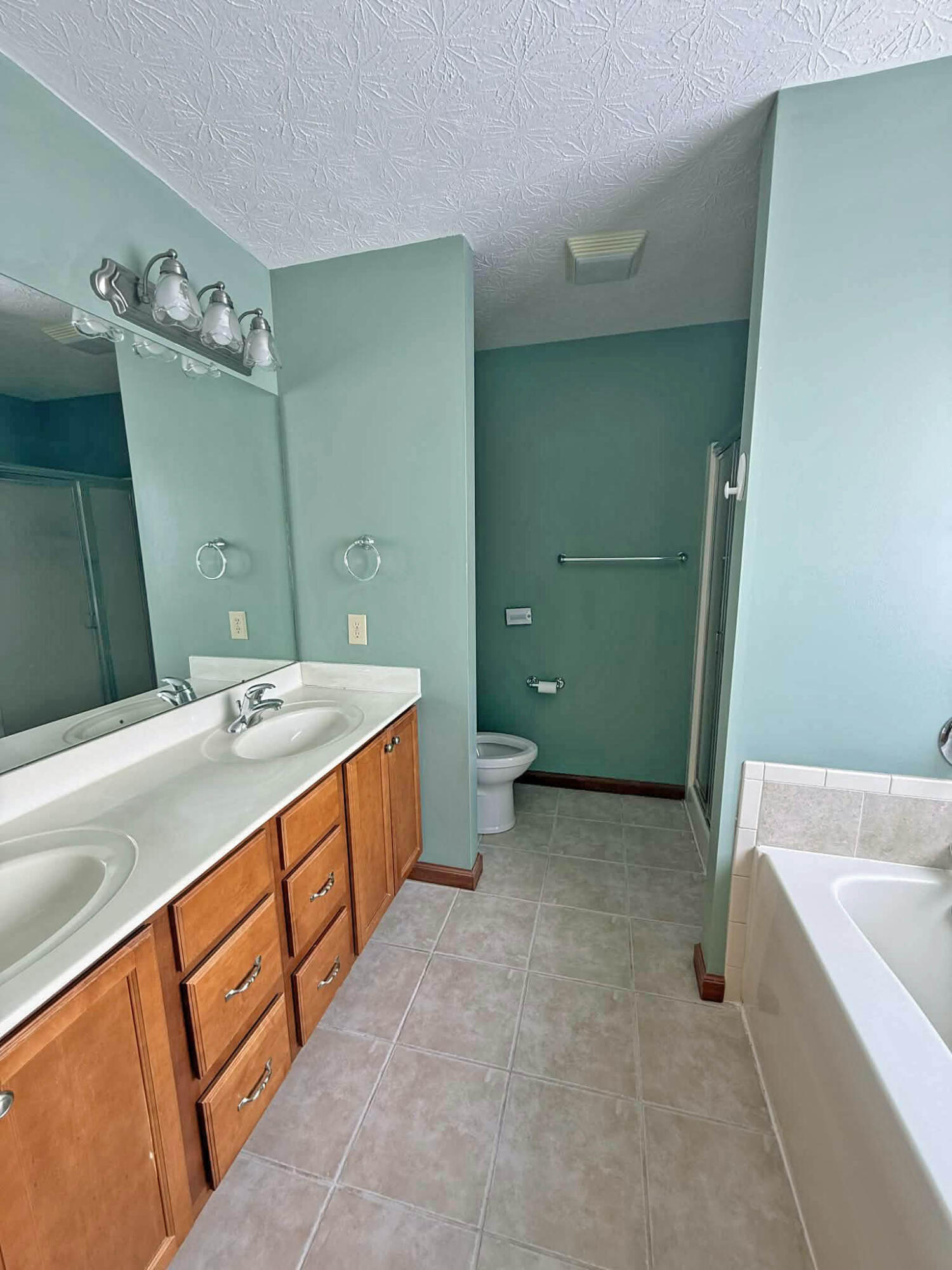 541 Northpoint Court, Troy, Ohio 45373