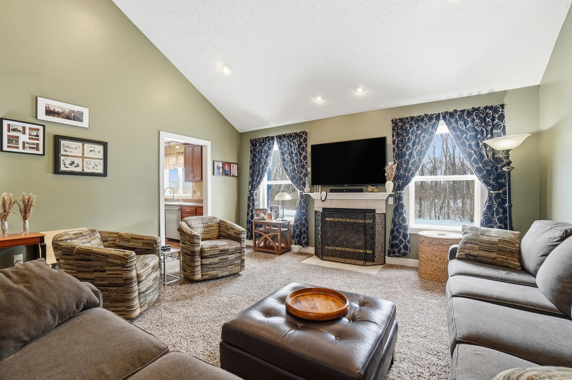 260 California Avenue, Springfield, Ohio 45505