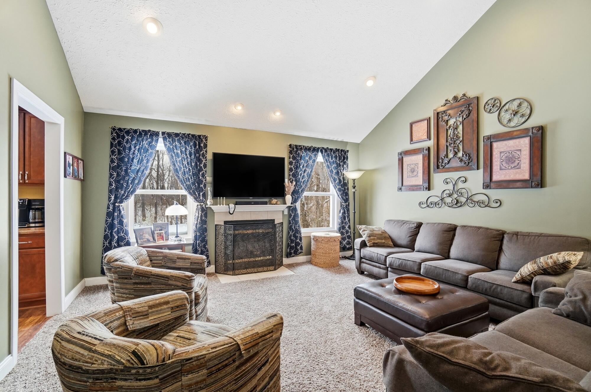 260 California Avenue, Springfield, Ohio 45505