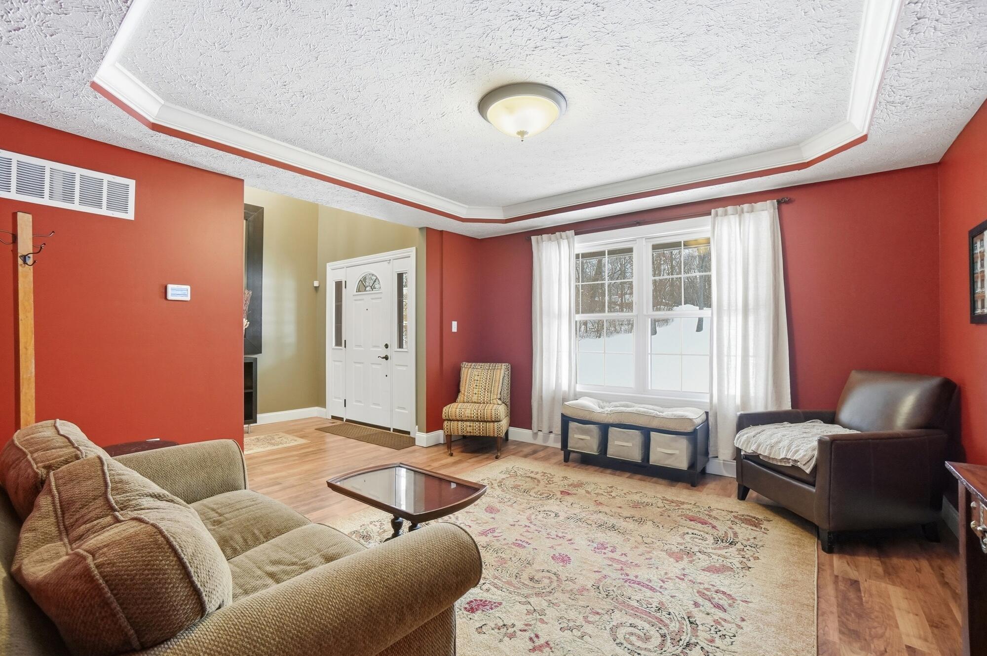 260 California Avenue, Springfield, Ohio 45505