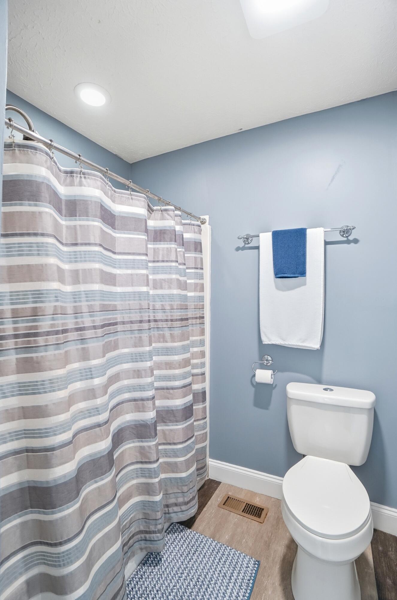 260 California Avenue, Springfield, Ohio 45505