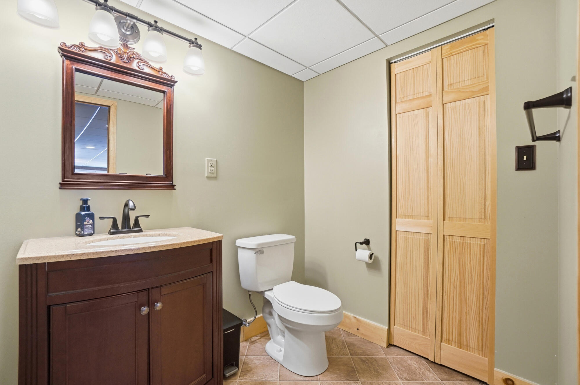 260 California Avenue, Springfield, Ohio 45505