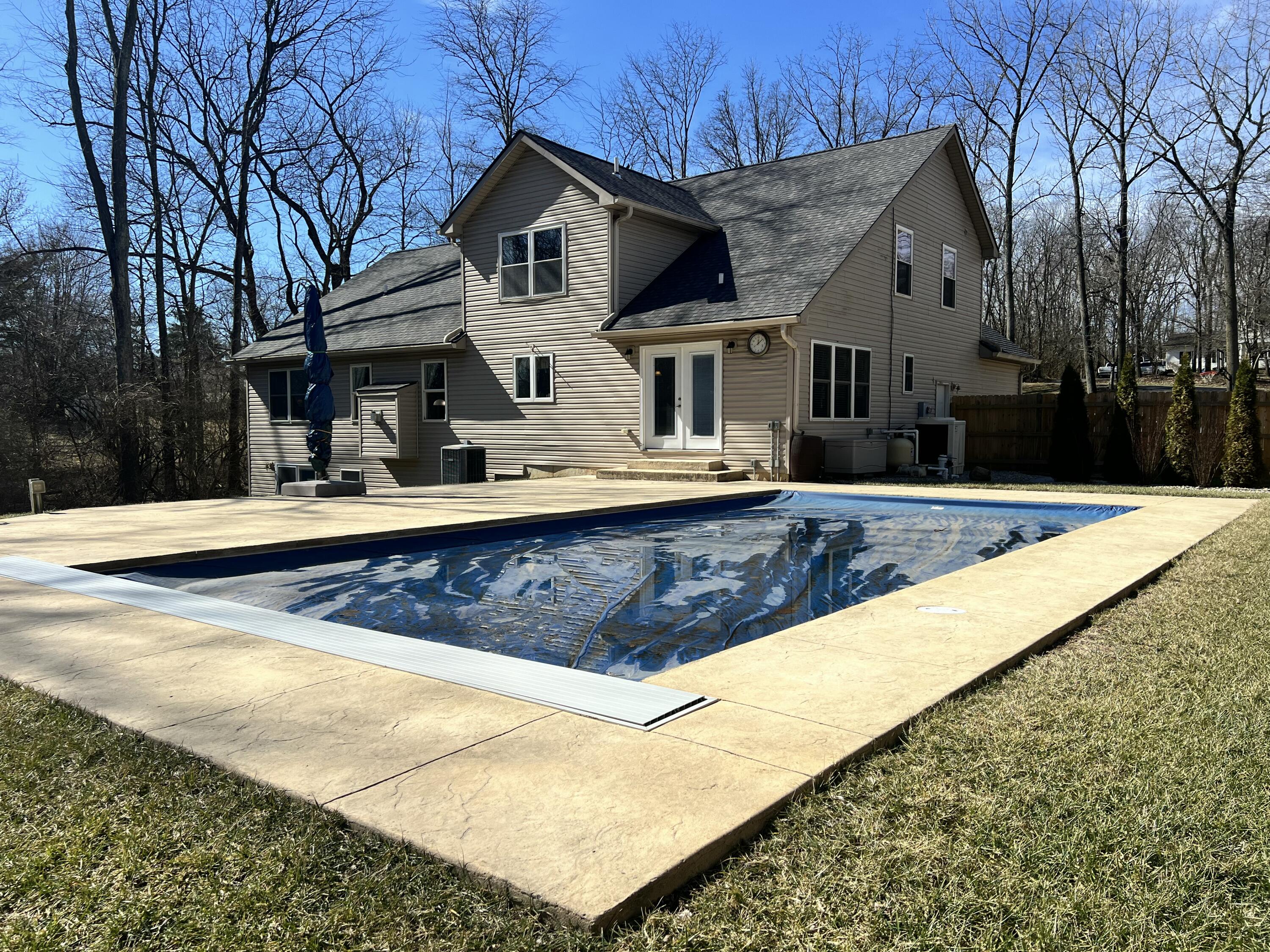 260 California Avenue, Springfield, Ohio 45505